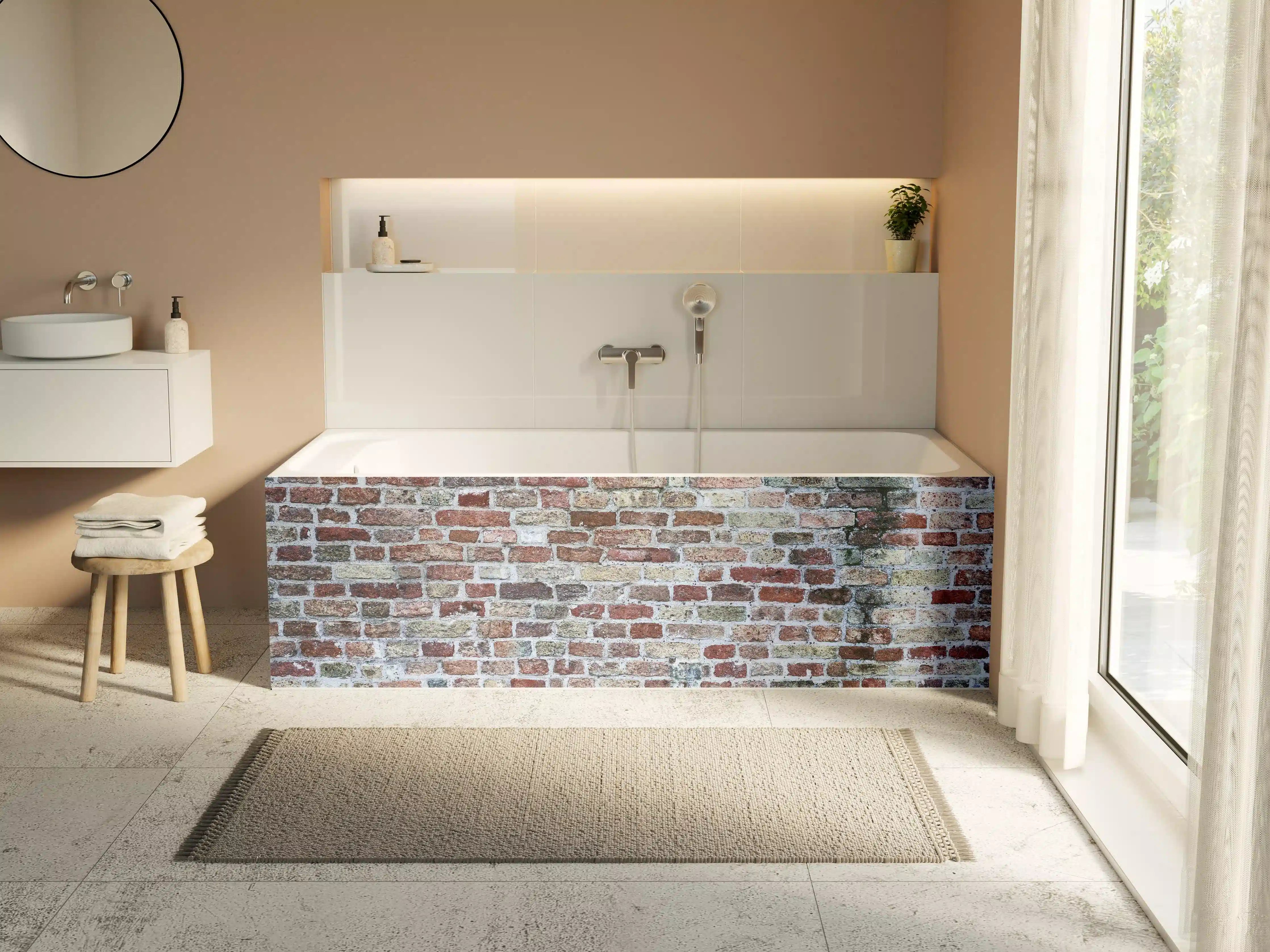 Badewannen-Rückwand - Rustikale Backsteinmauer im Vintage-Stil