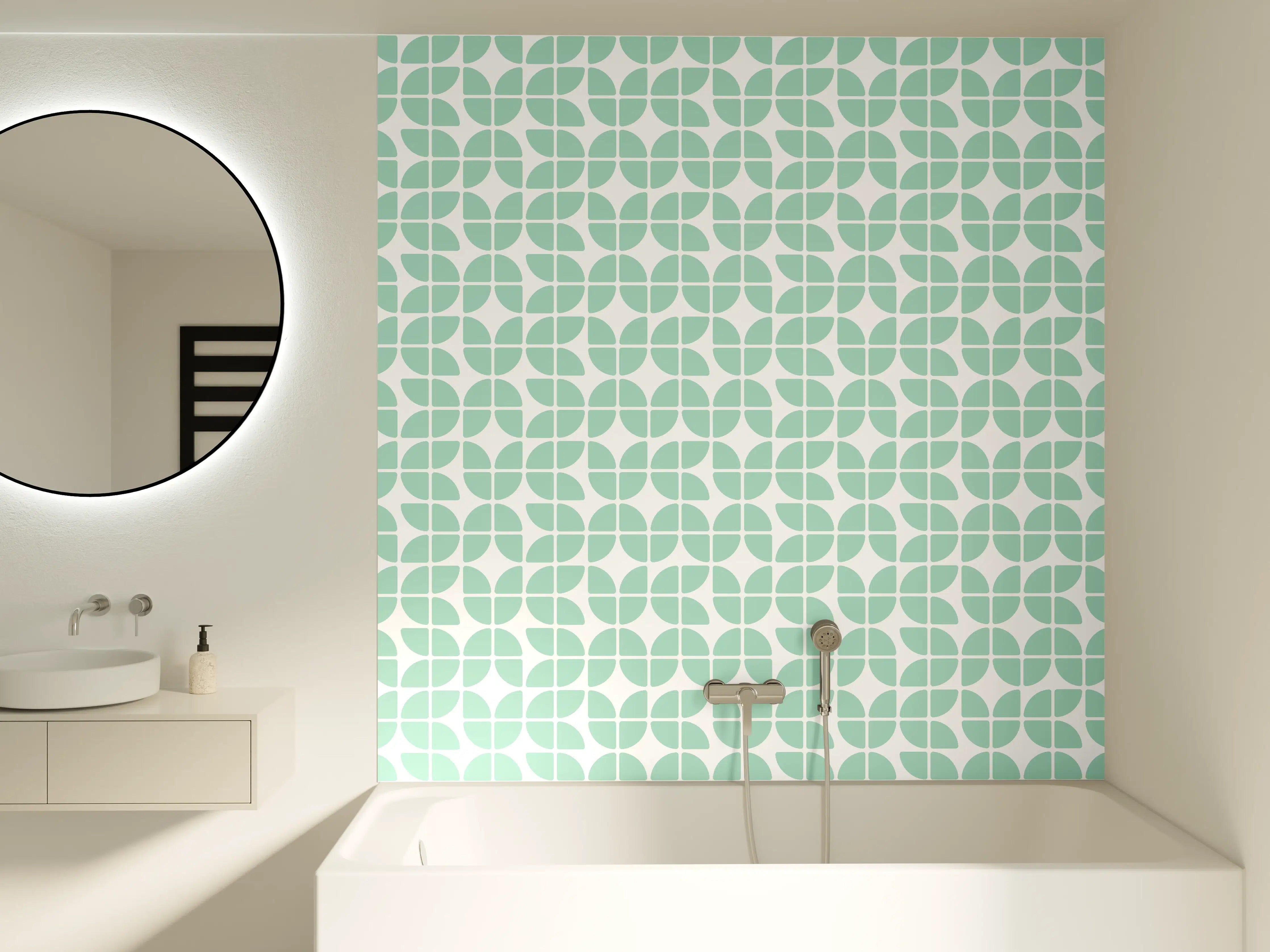 Badewannen-Rückwand - Sanftes Grau-Pastell-Design