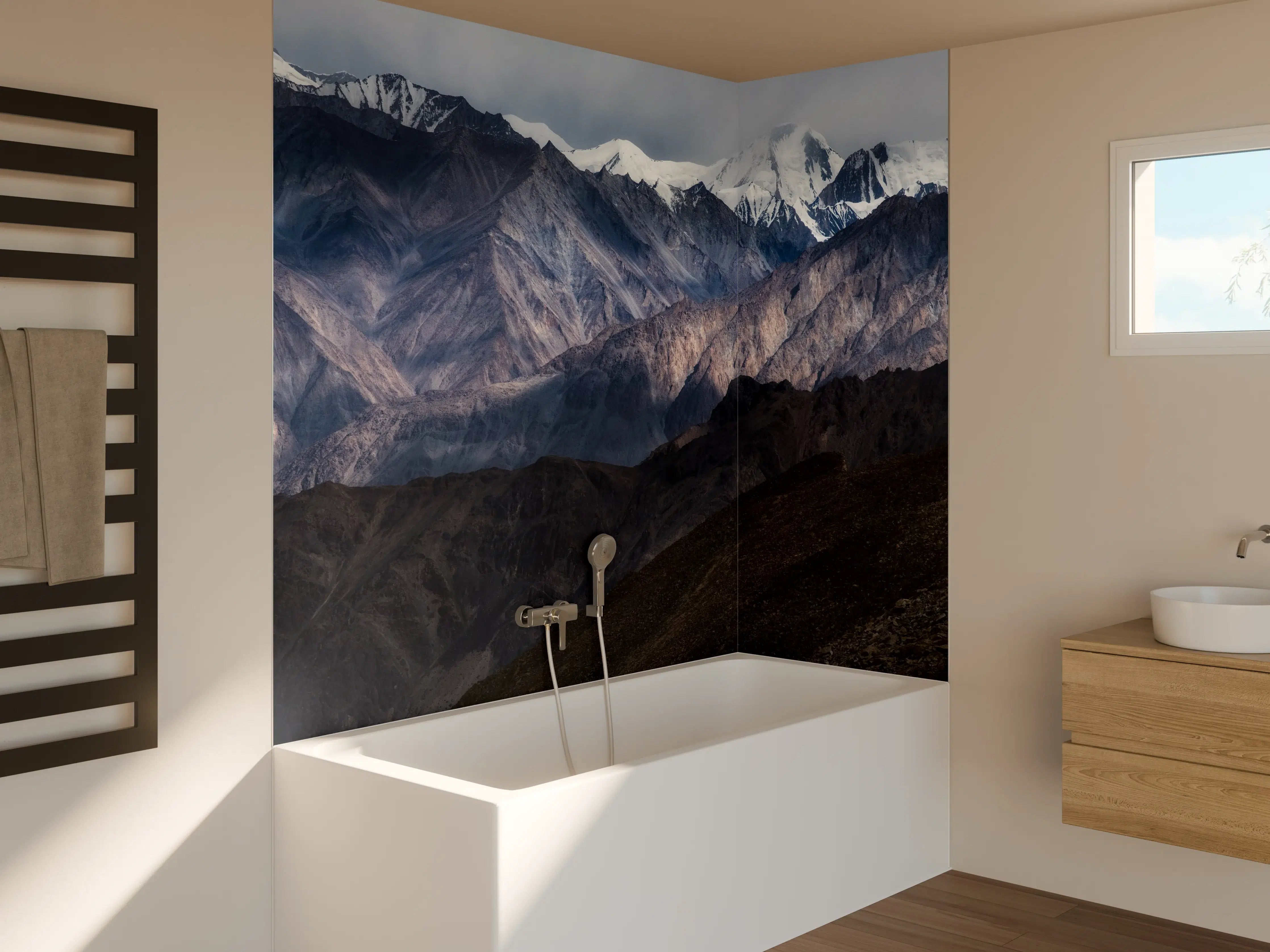 Badewannen-Rückwand - Schneebedeckte Bergspitzen Panorama