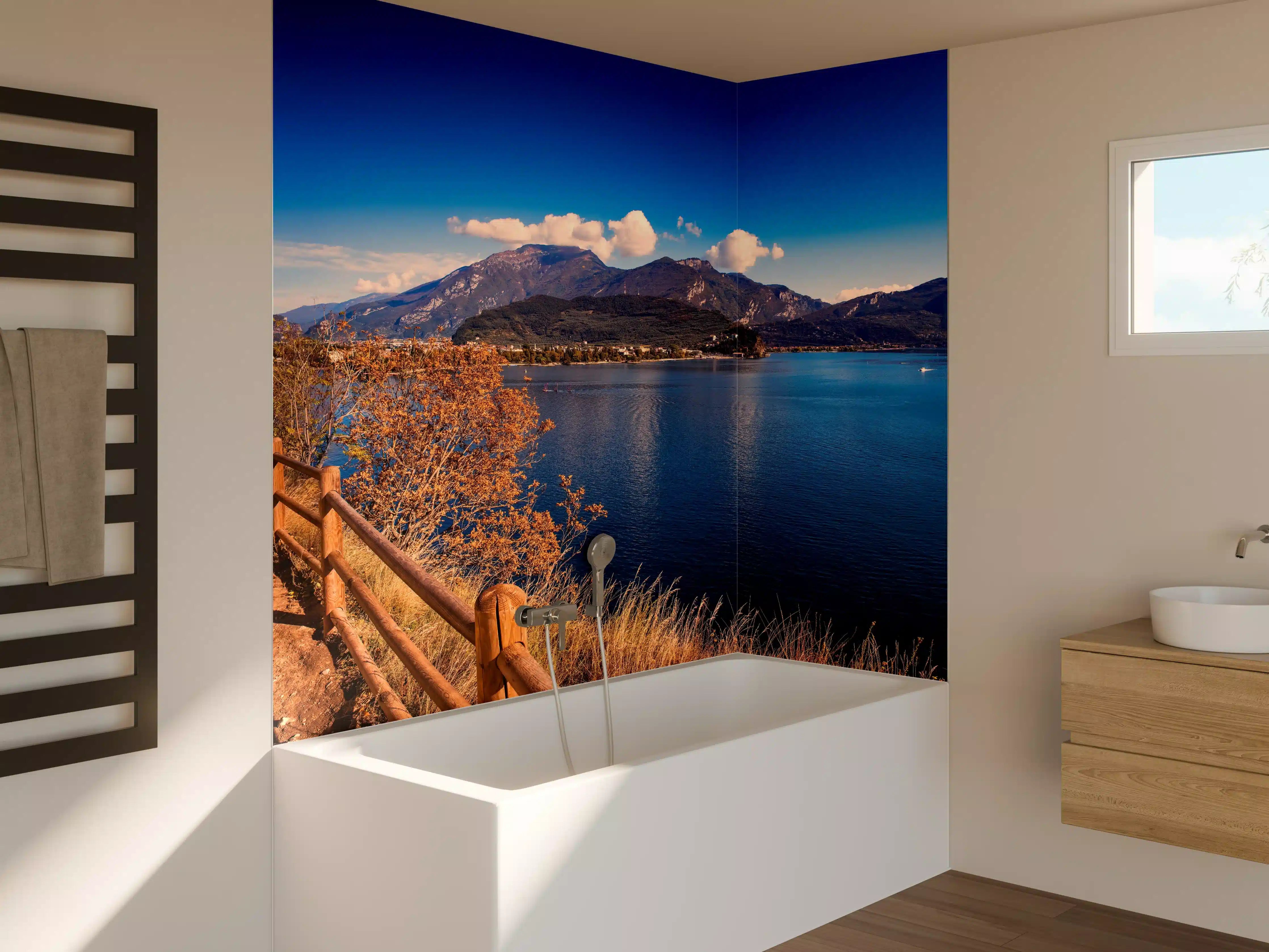 Badewannen-Rückwand - Schöne Landschaft mit Blick auf den Gardasee