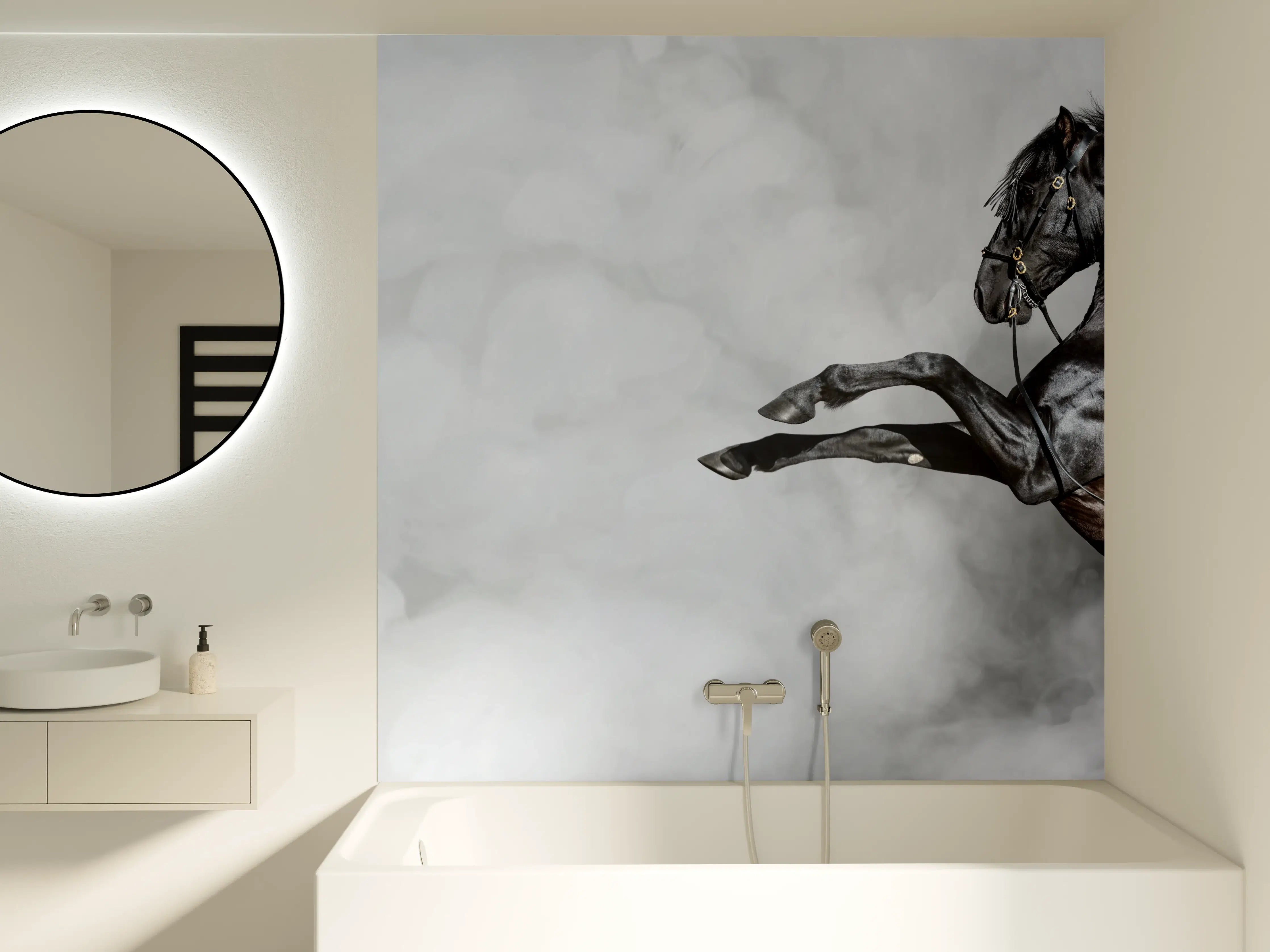 Badewannen-Rückwand - Schwarzes Pferd im Nebel Kunstbild