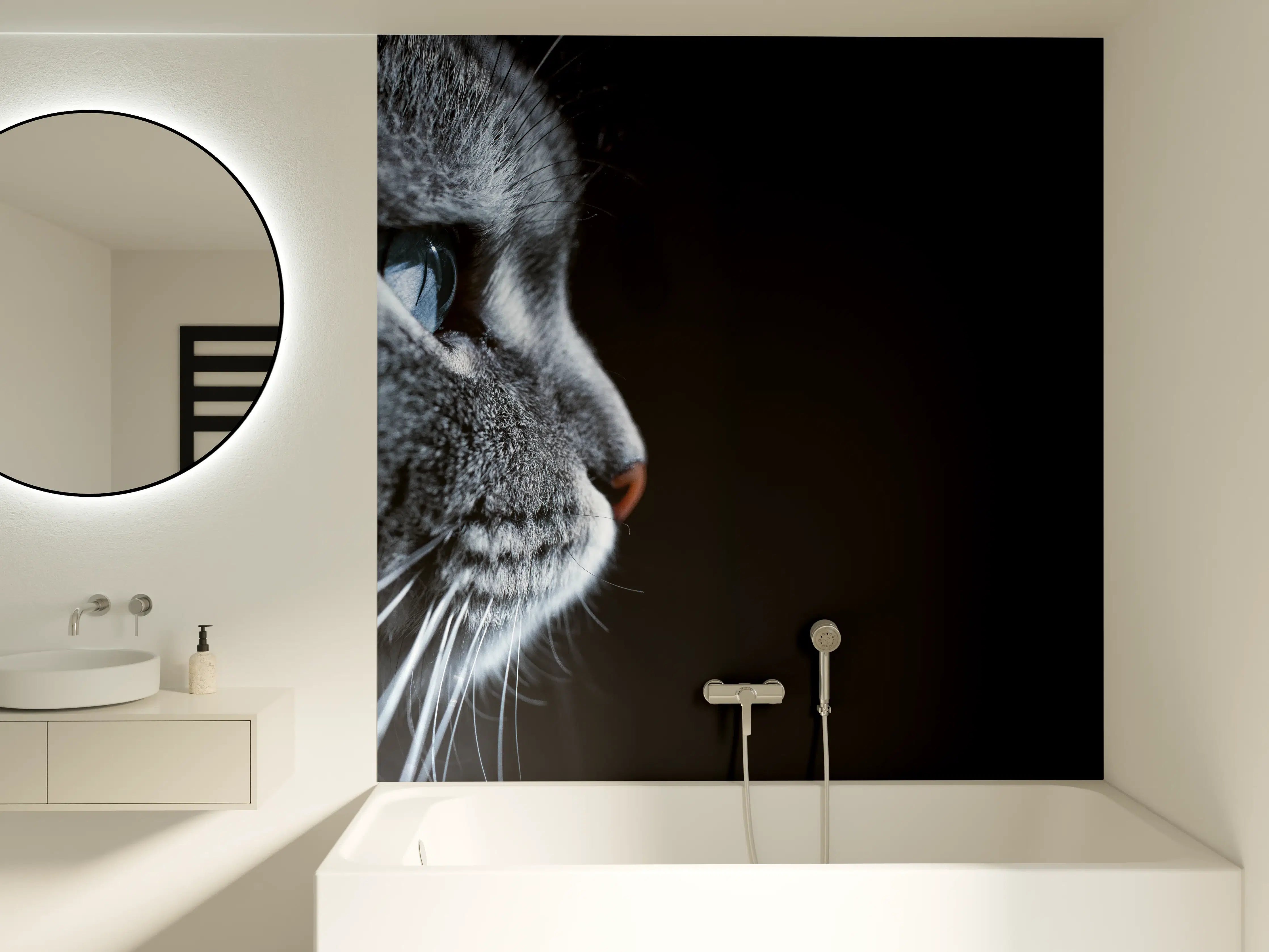 Badewannen-Rückwand - Seitliches Katzen-Portrait
