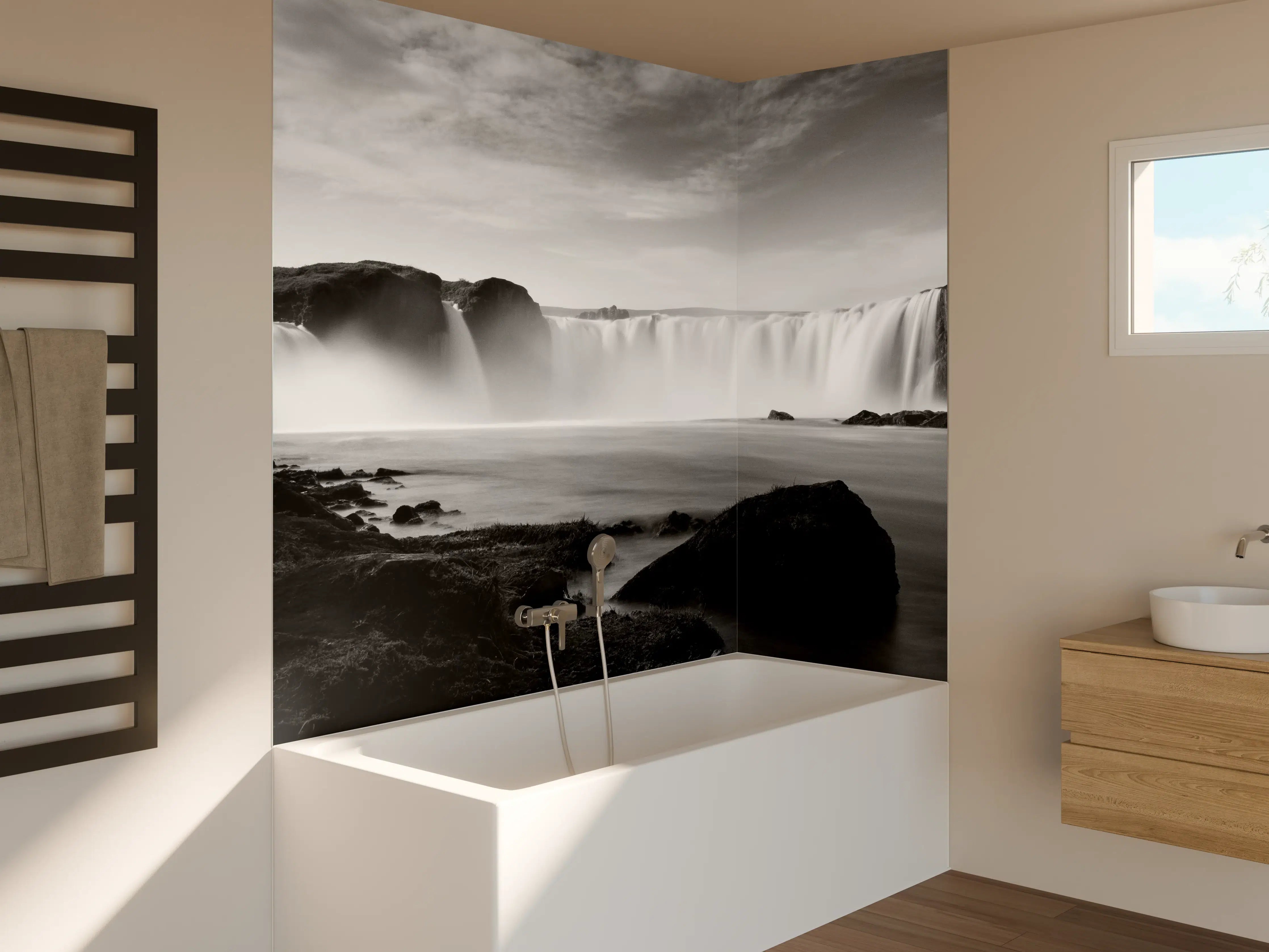 Badewannen-Rückwand - Silberner Wasserfall in Grau