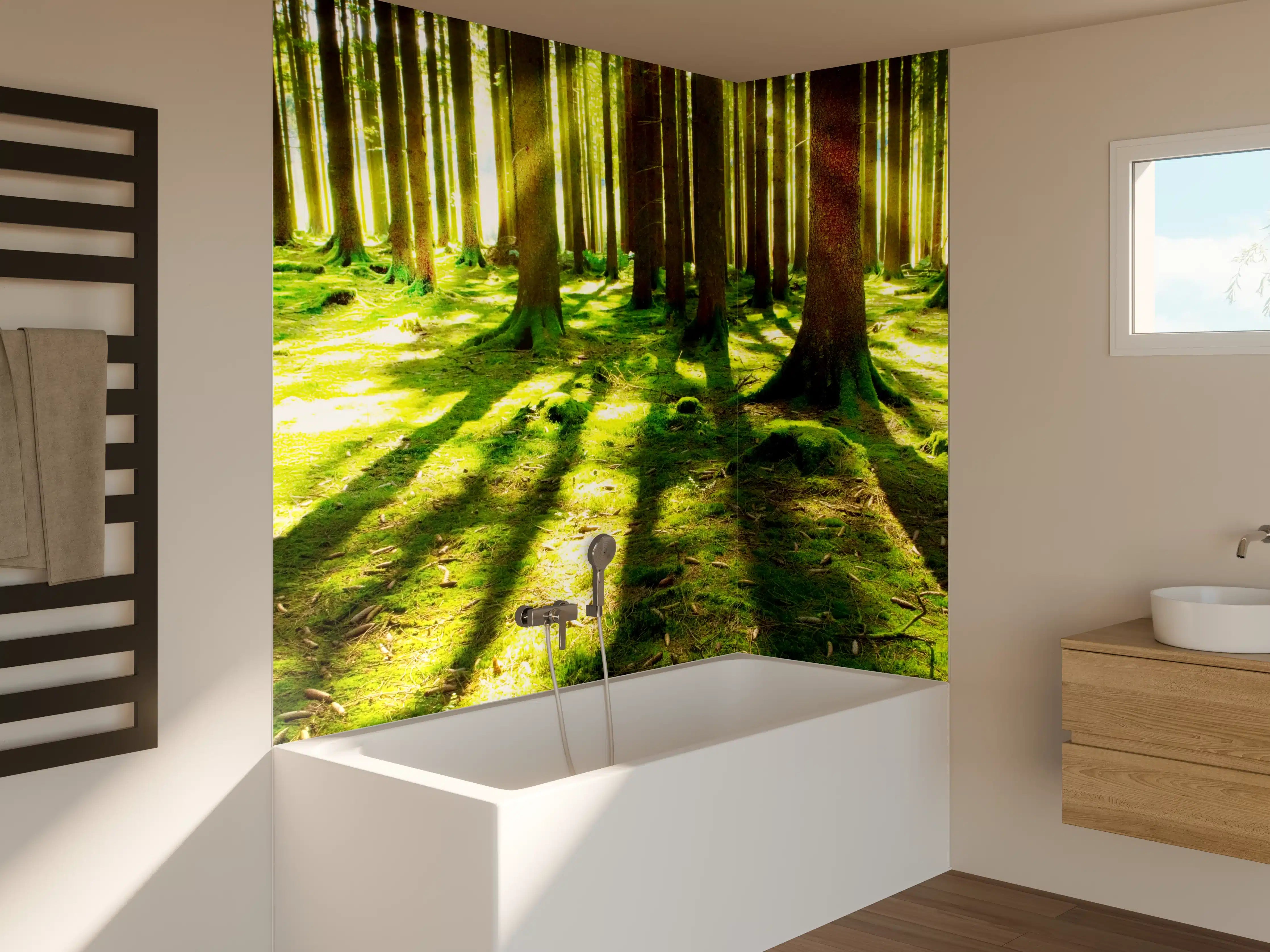 Badewannen-Rückwand - Sonnenlichteinschläge im grünen Wald