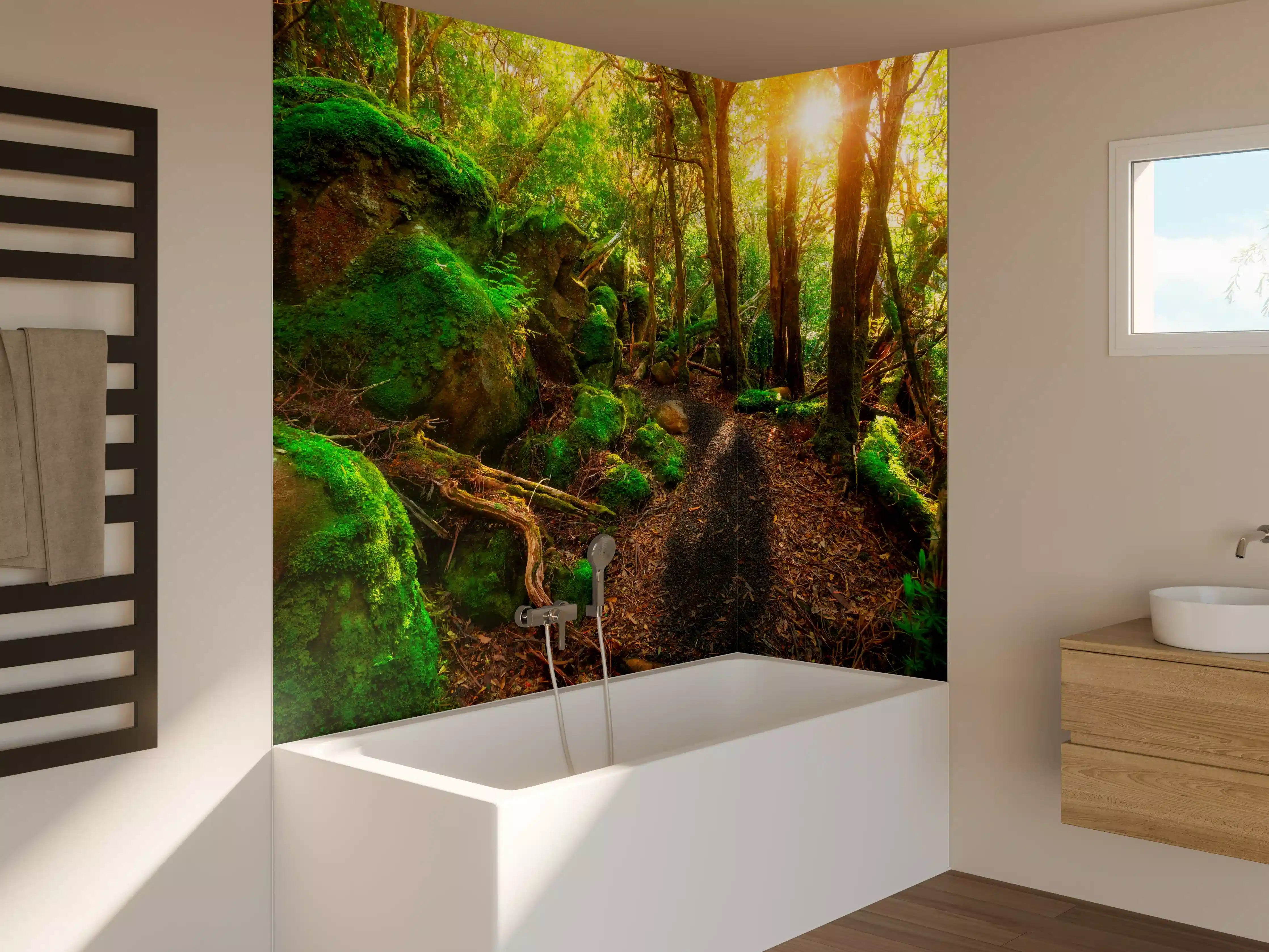 Badewannen-Rückwand - Sonniger Wald in Tasmanien