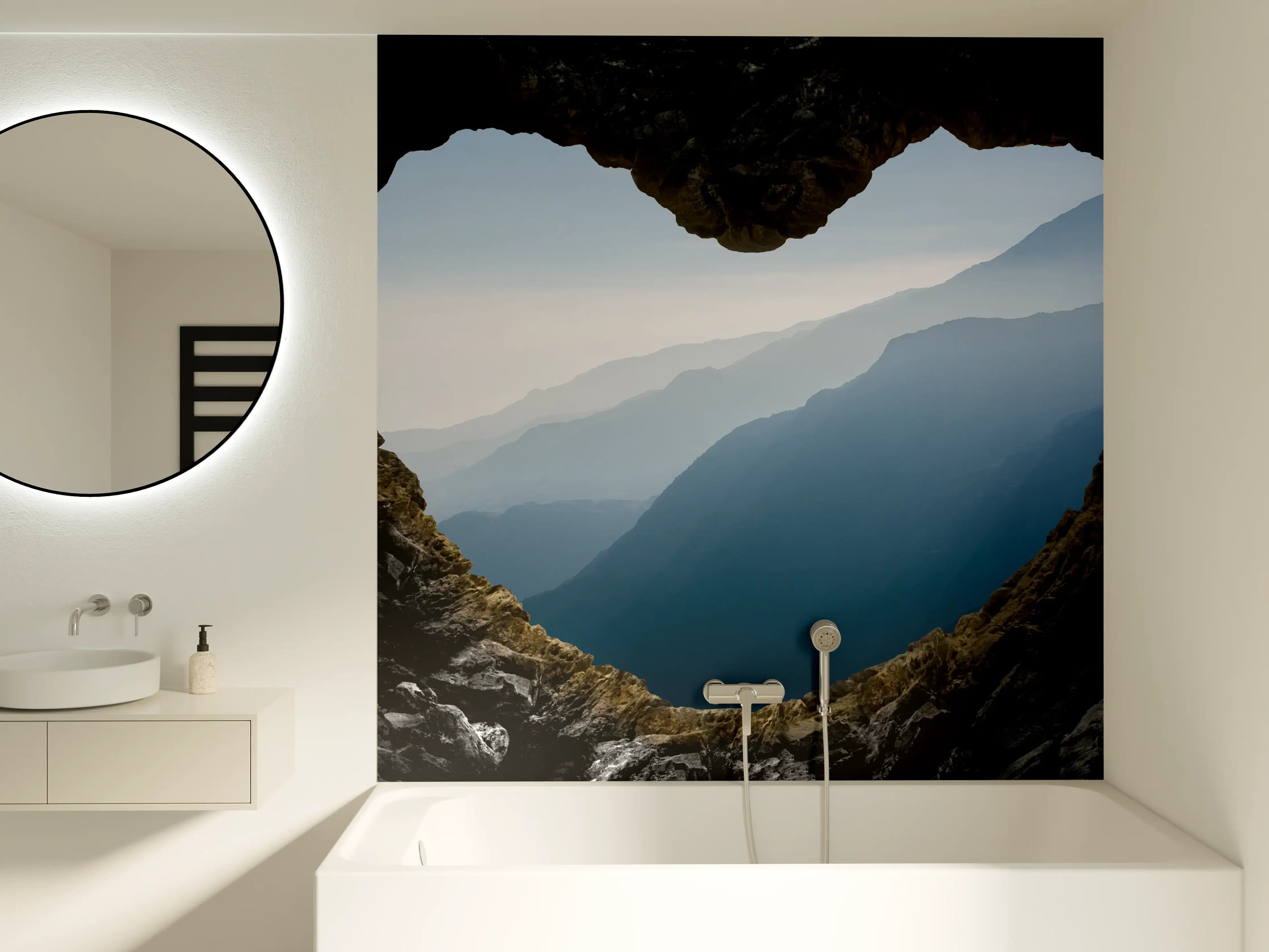 Badewannen-Rückwand - Spektakuläre und mystische Gebirgsschicht