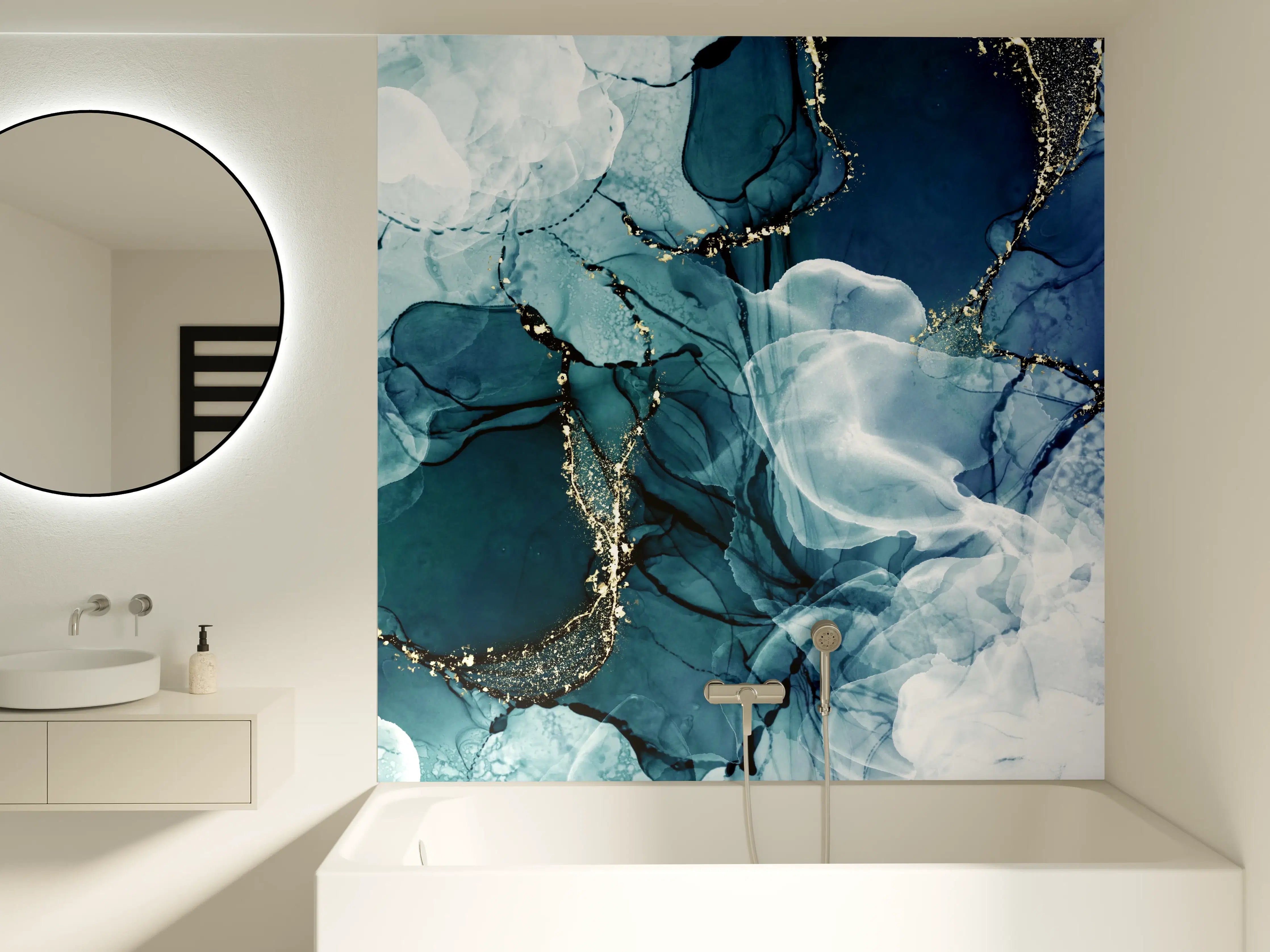 Badewannen-Rückwand - Tiefblaues Fluid-Art Design