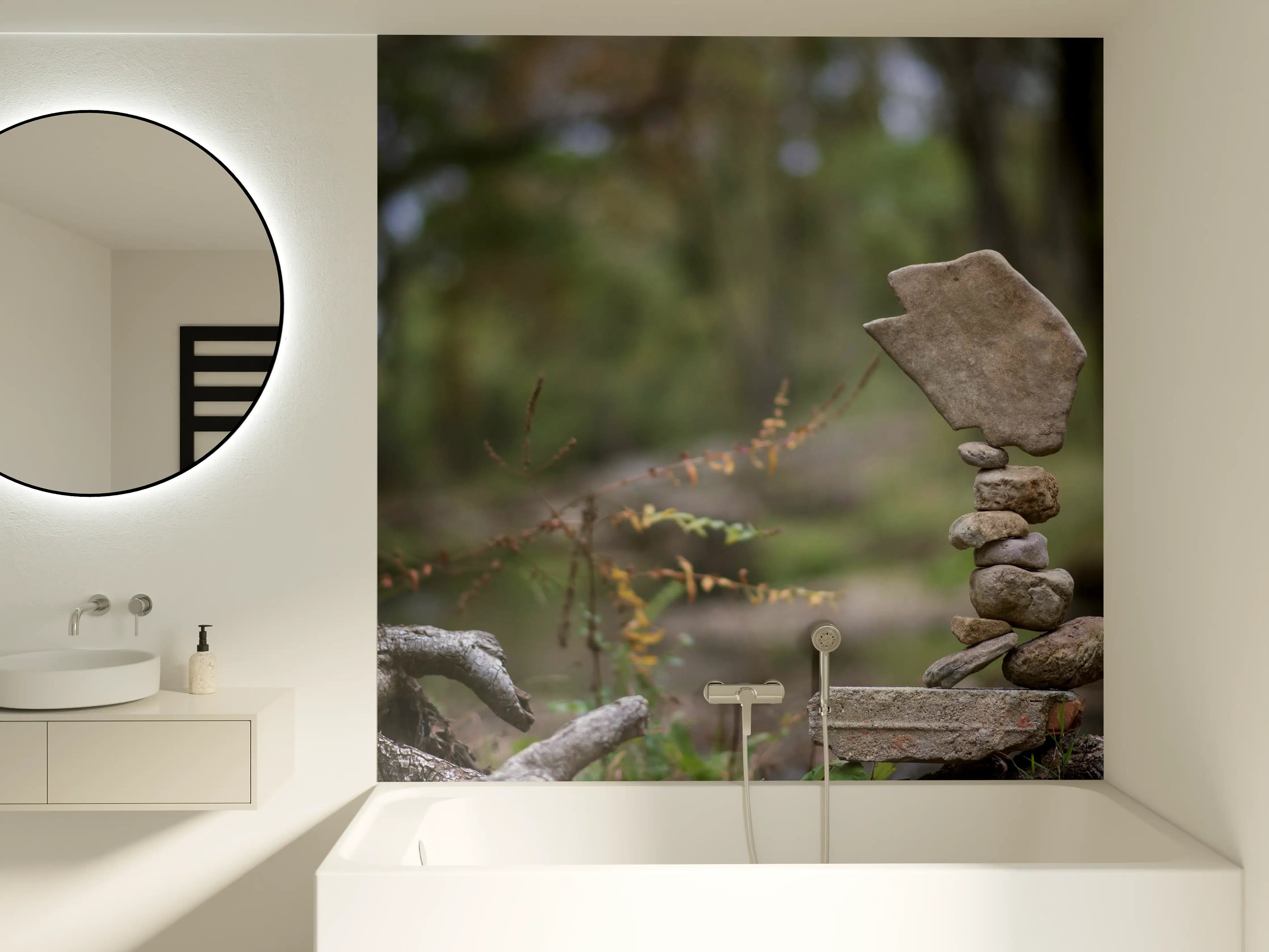 Badewannen-Rückwand - Turm aus Steinen im Wald