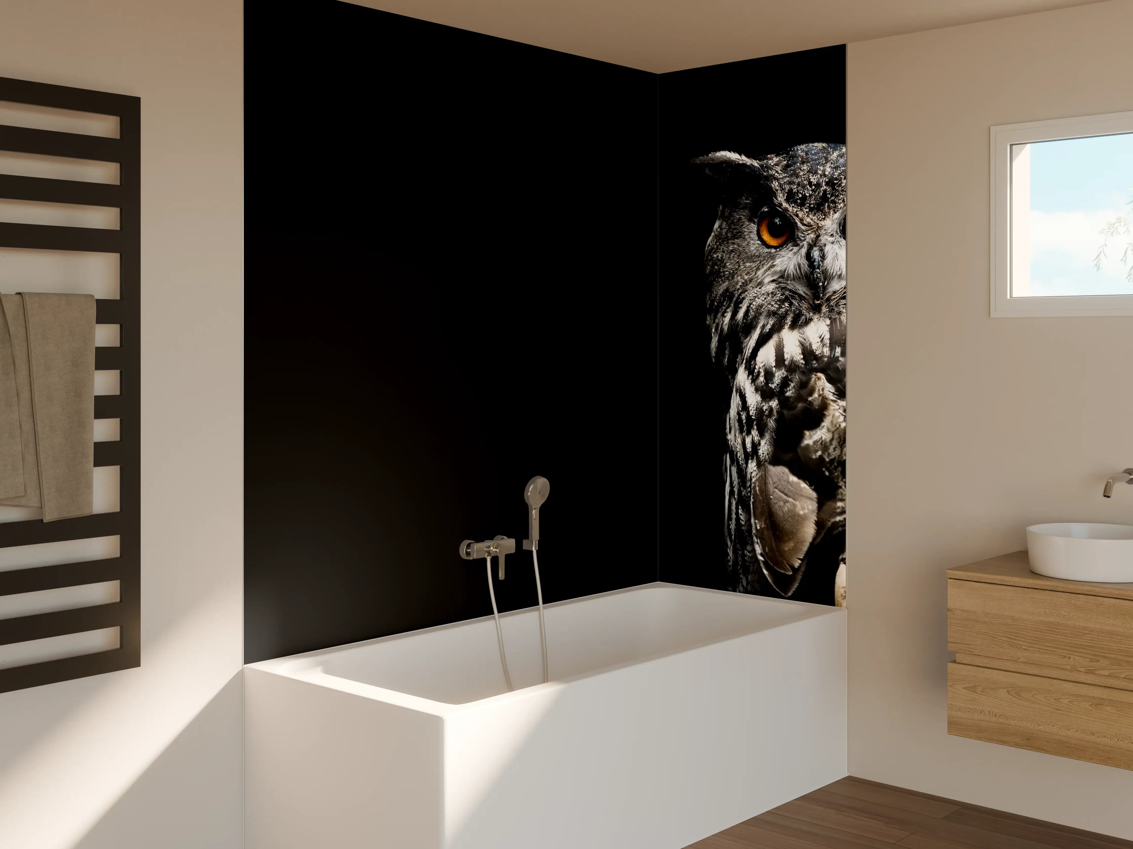 Badewannen-Rückwand - Uhu auf schwarzem Hintergrund