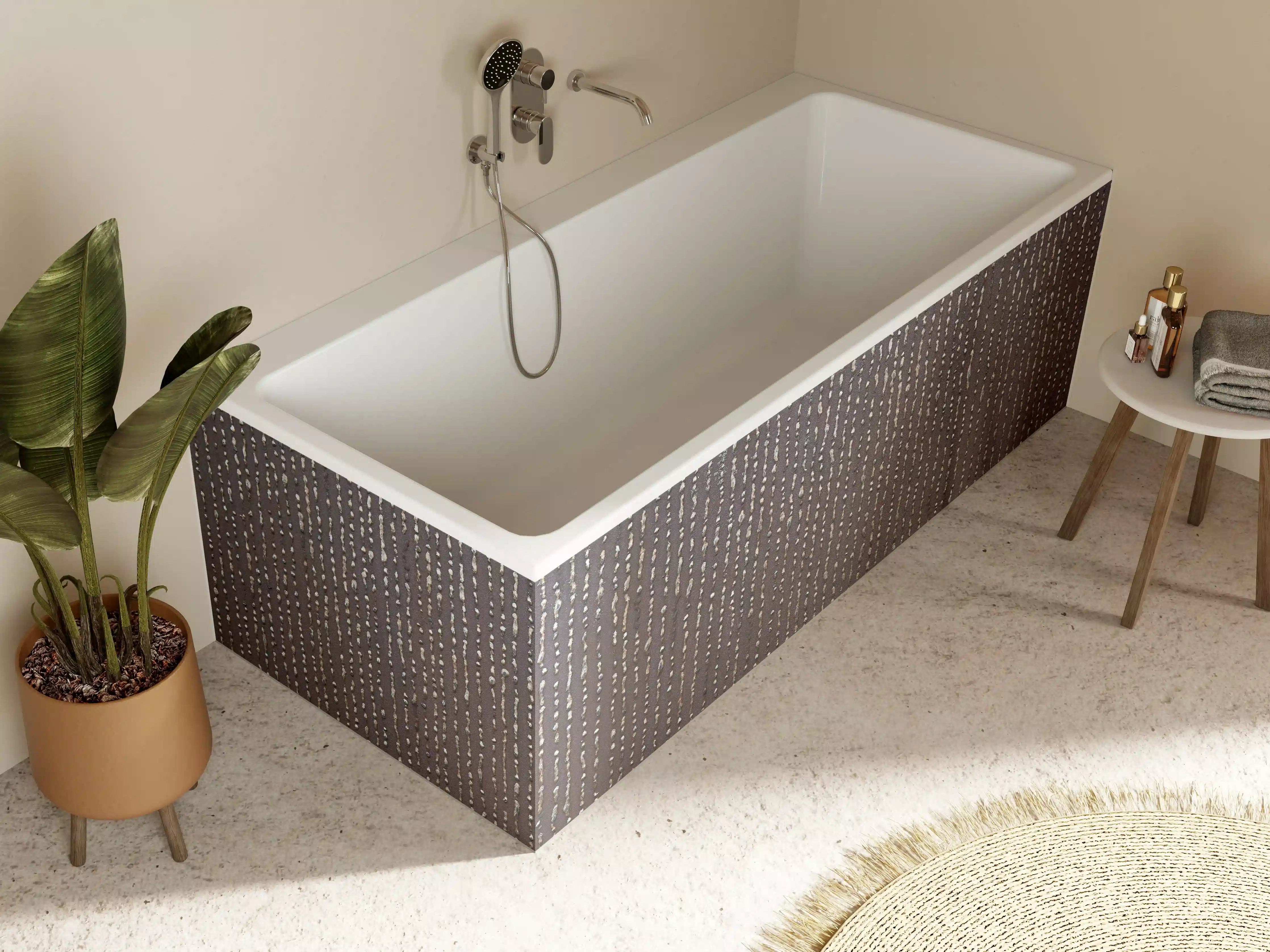 Badewannen-Rückwand - Ungewöhnliche Tropfenstruktur