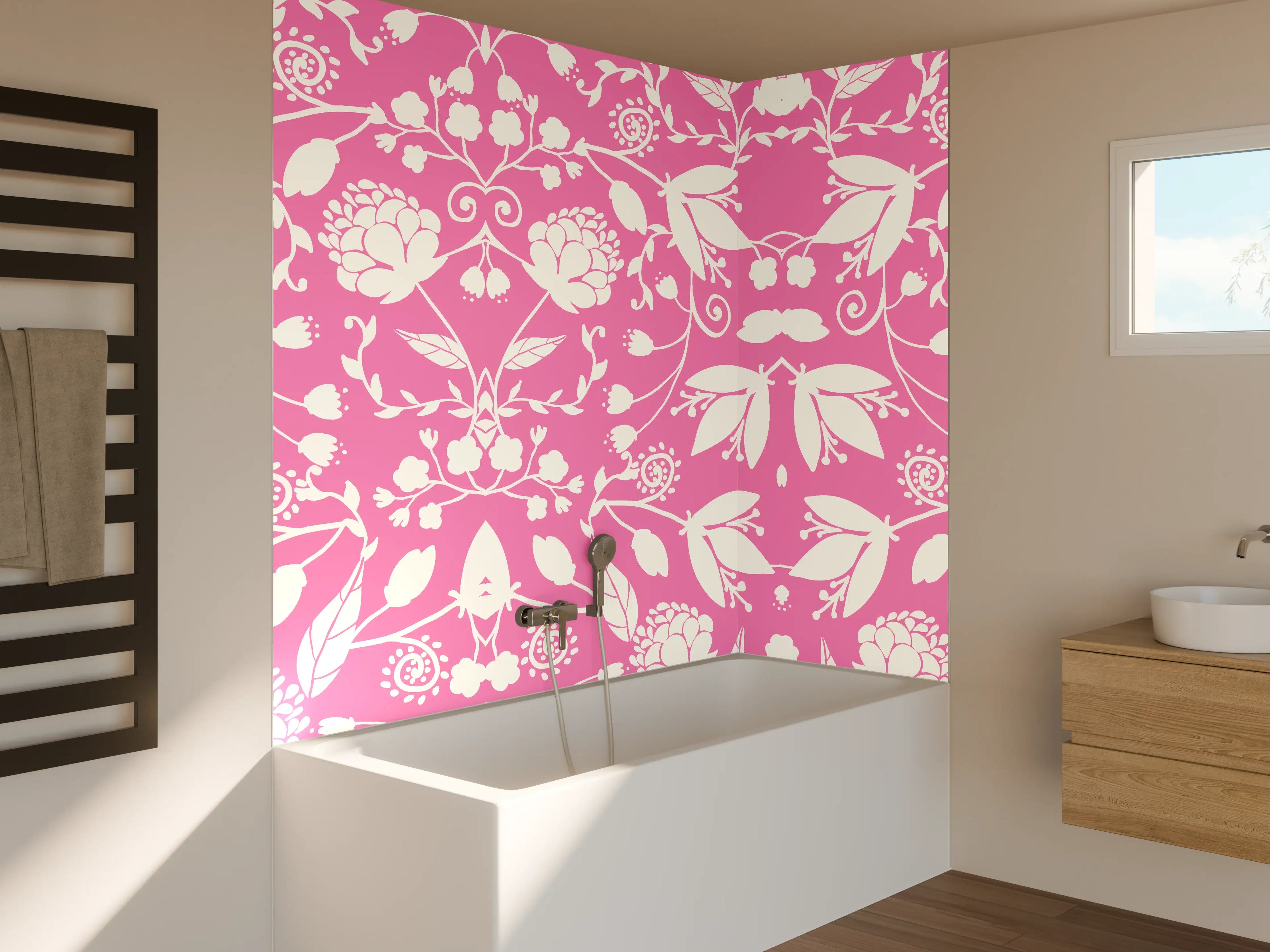 Badewannen-Rückwand - Verspieltes rosa Blumenmuster mit weißer Illustration