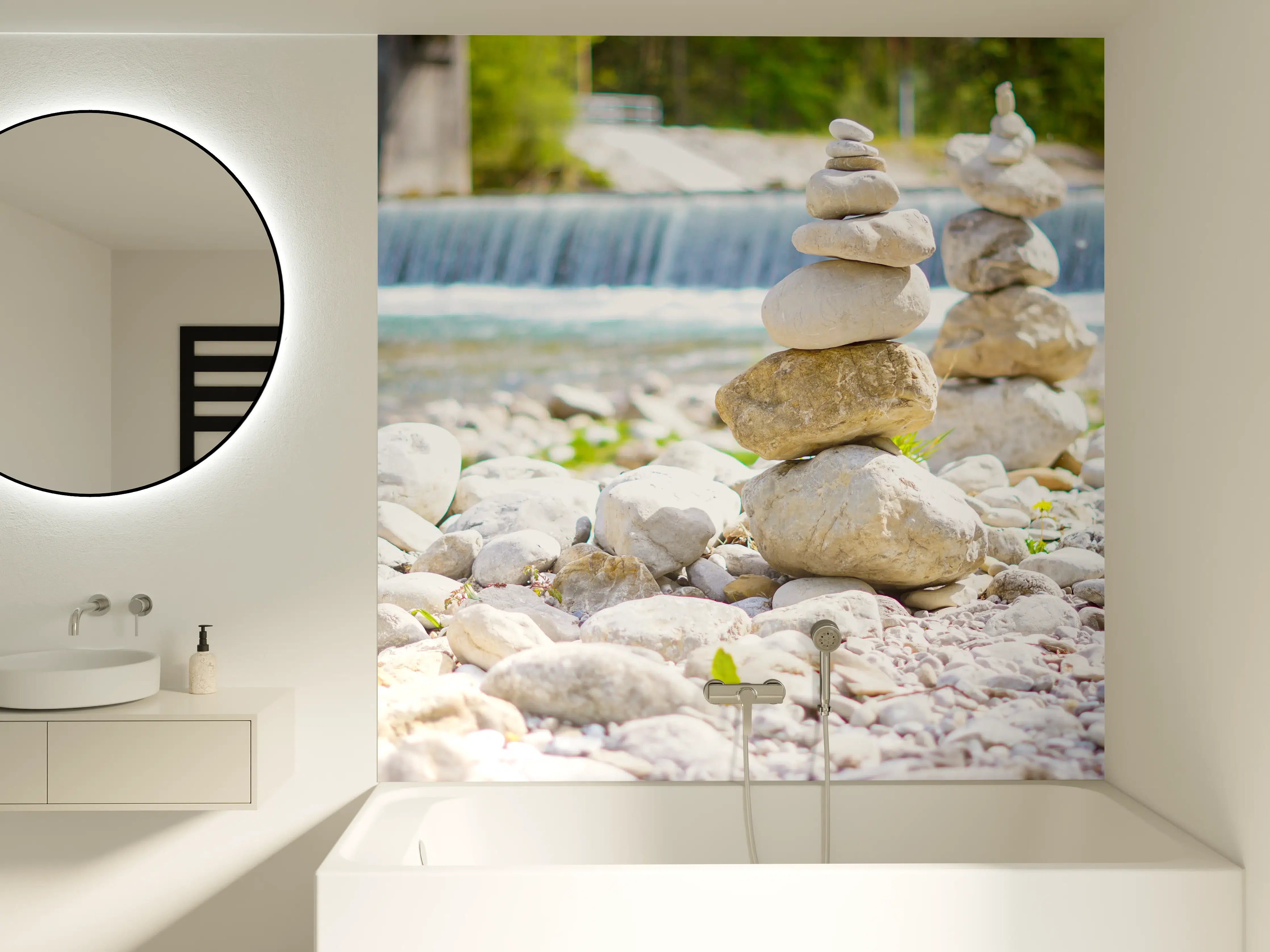 Badewannen-Rückwand - Weiß-Graue Flusssteinbalance