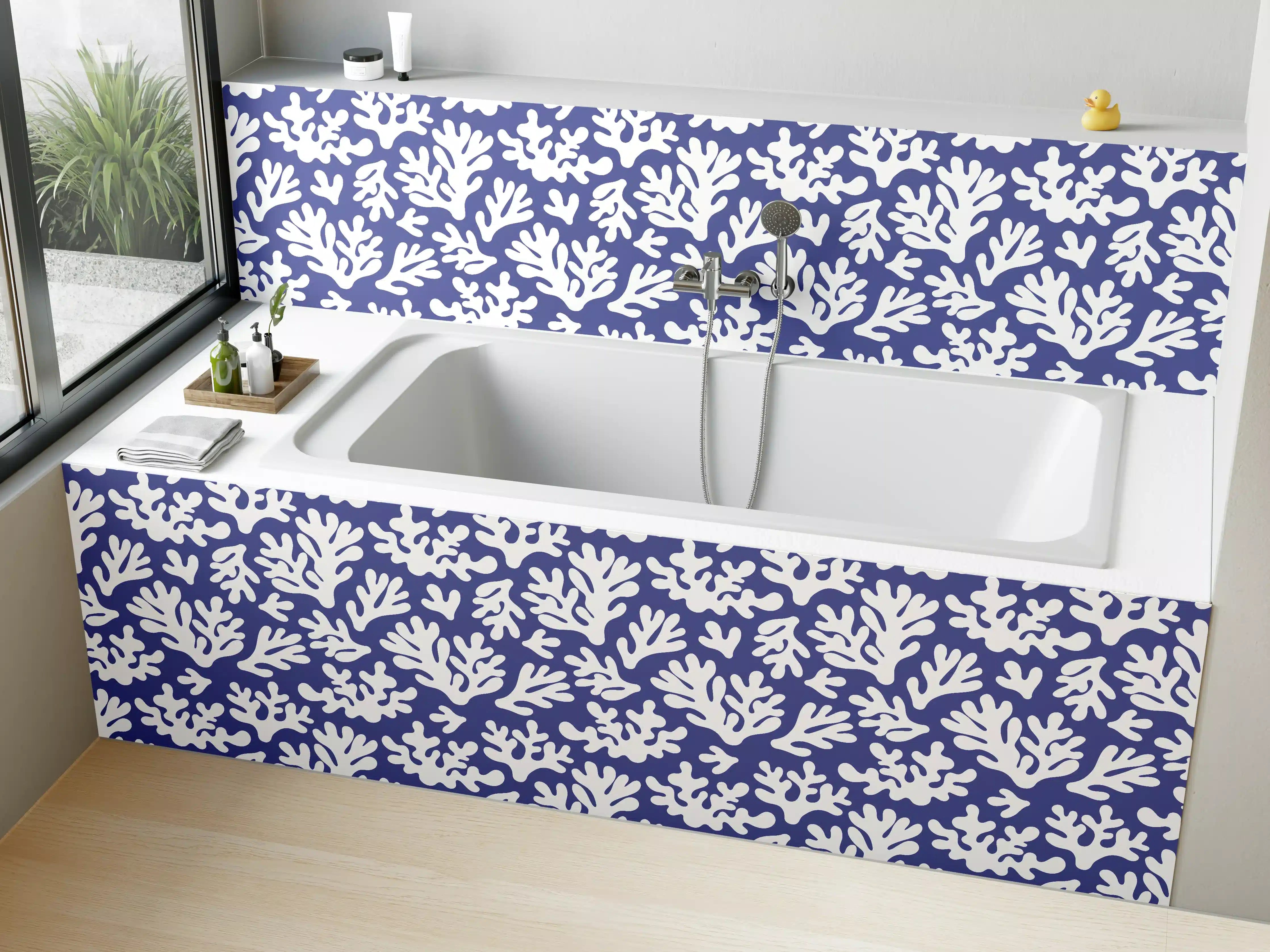 Badewannen-Rückwand - Weiße Korallen auf Blau
