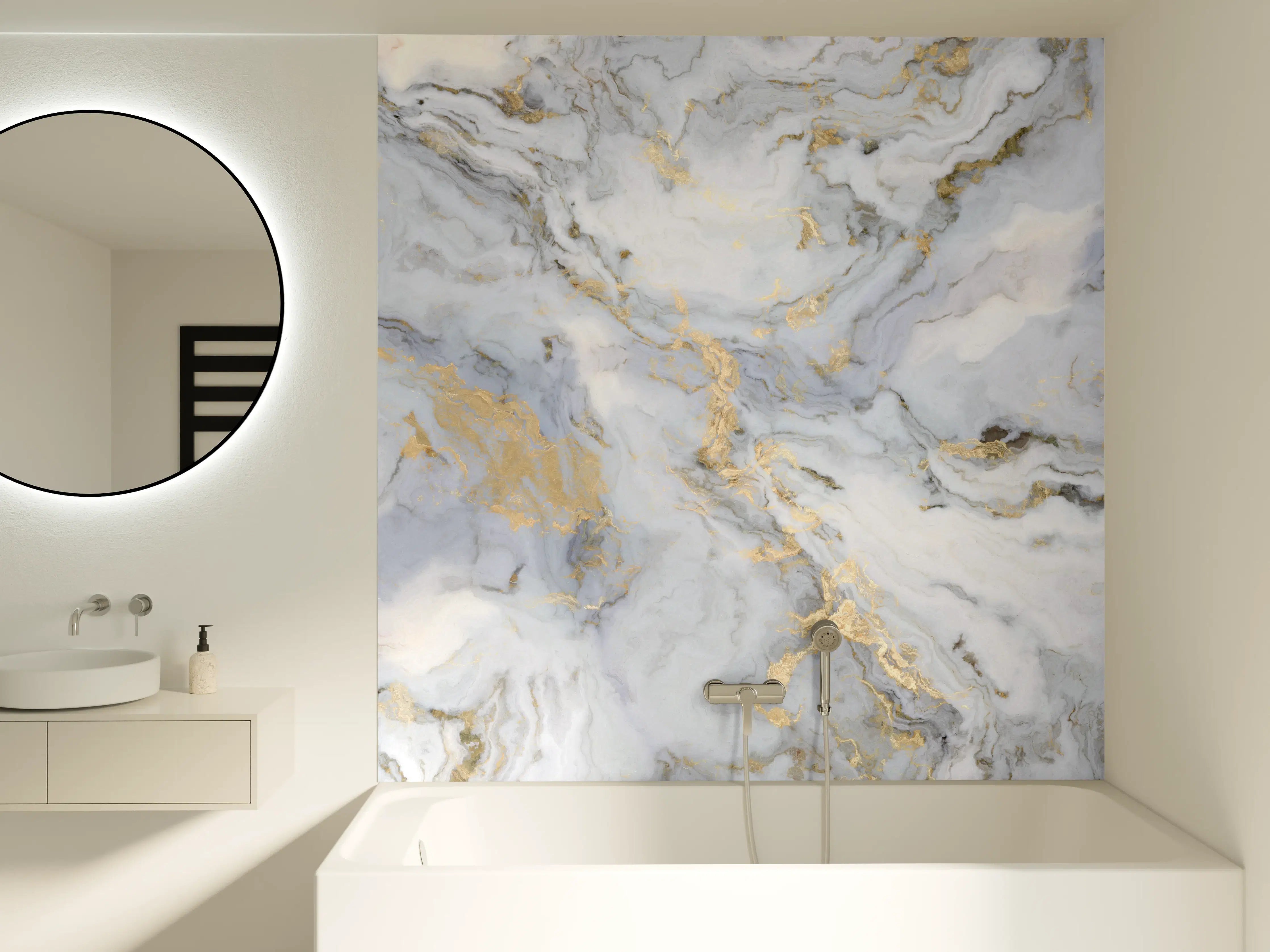 Badewannen-Rückwand - Weißer Marmor mit Goldelementen