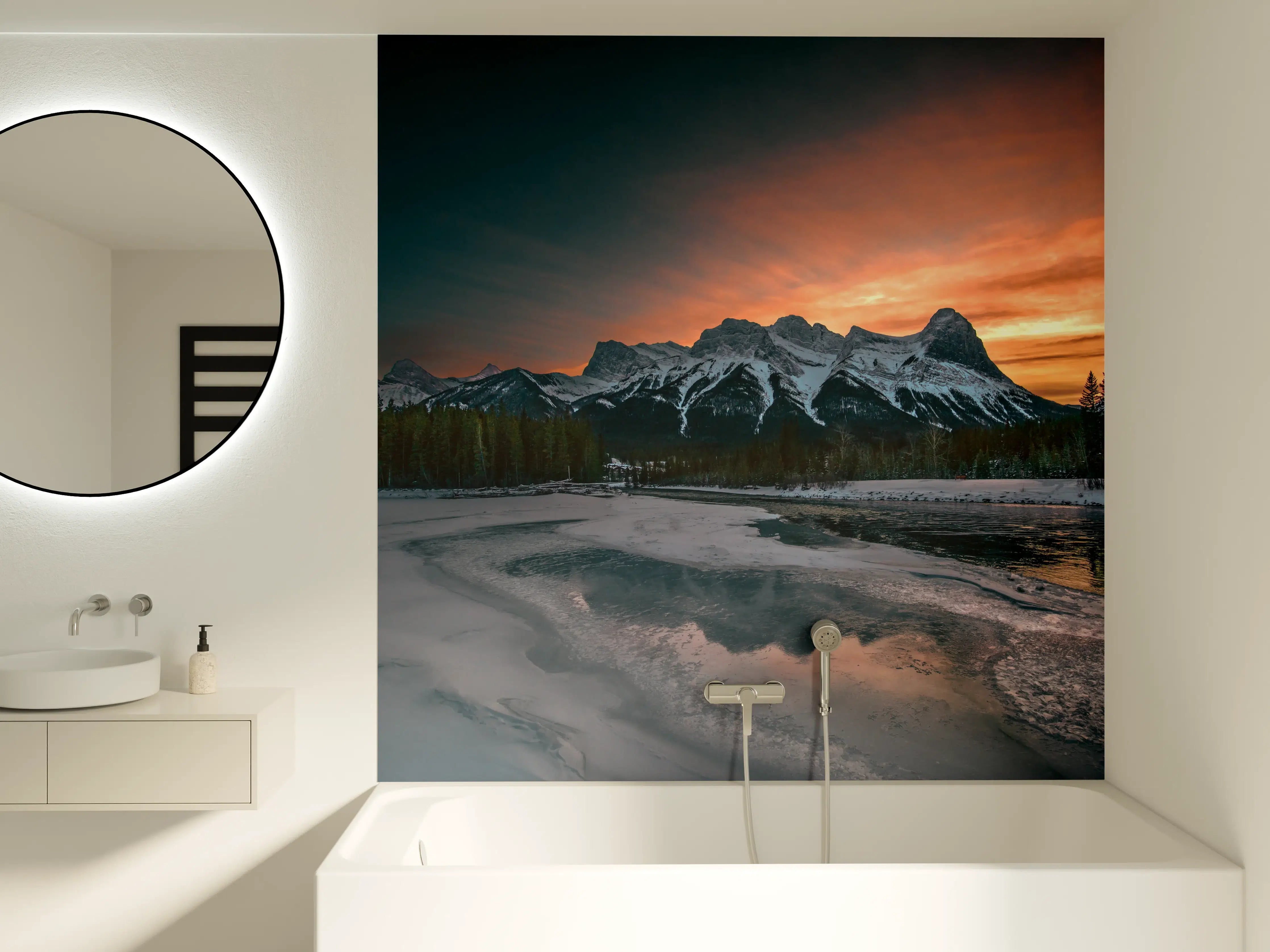 Badewannen-Rückwand - Winterlicher Sonnenuntergang Berge