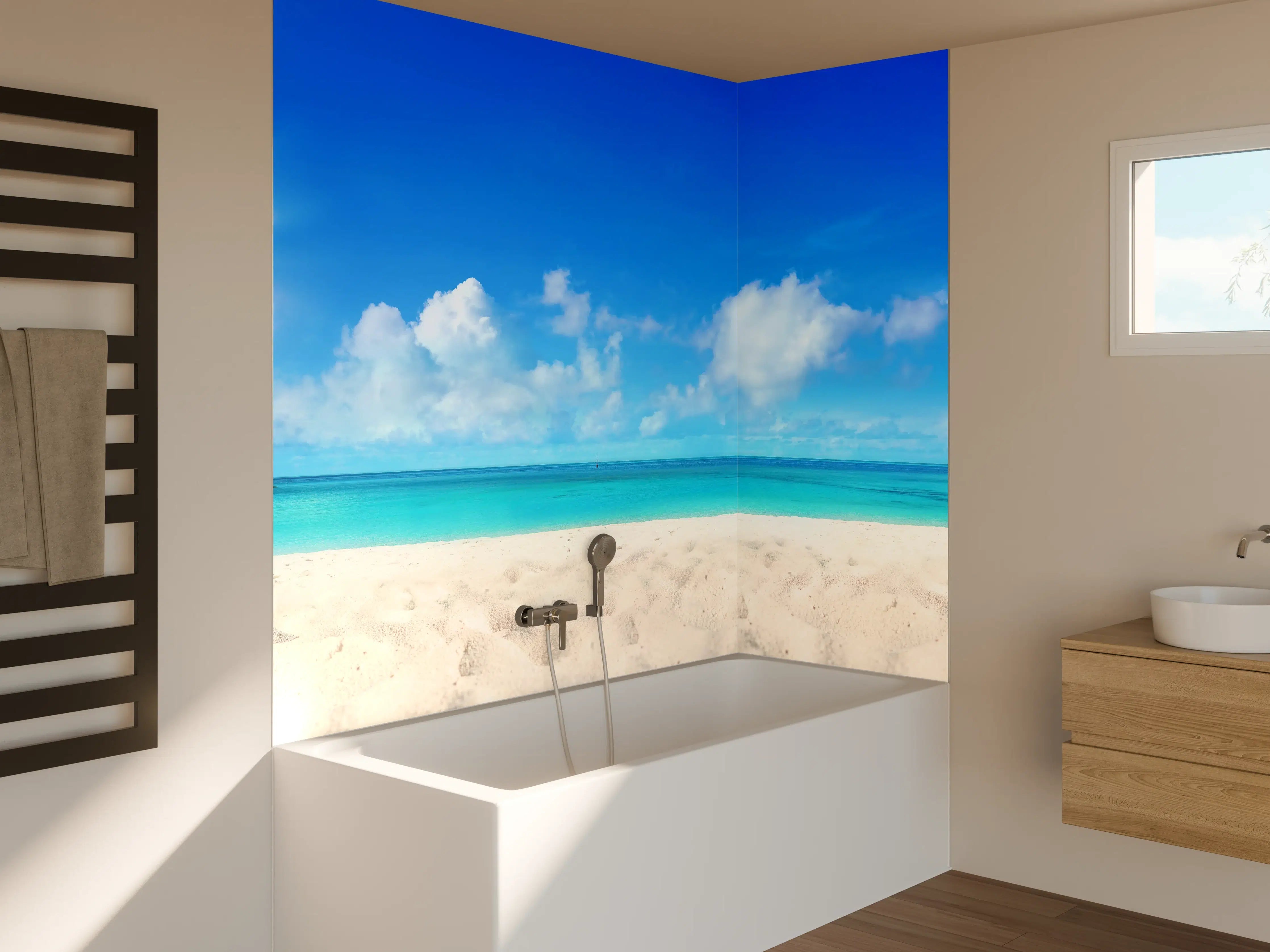 Badewannen-Rückwand - Wunderschöner Strand mit hellem Sand