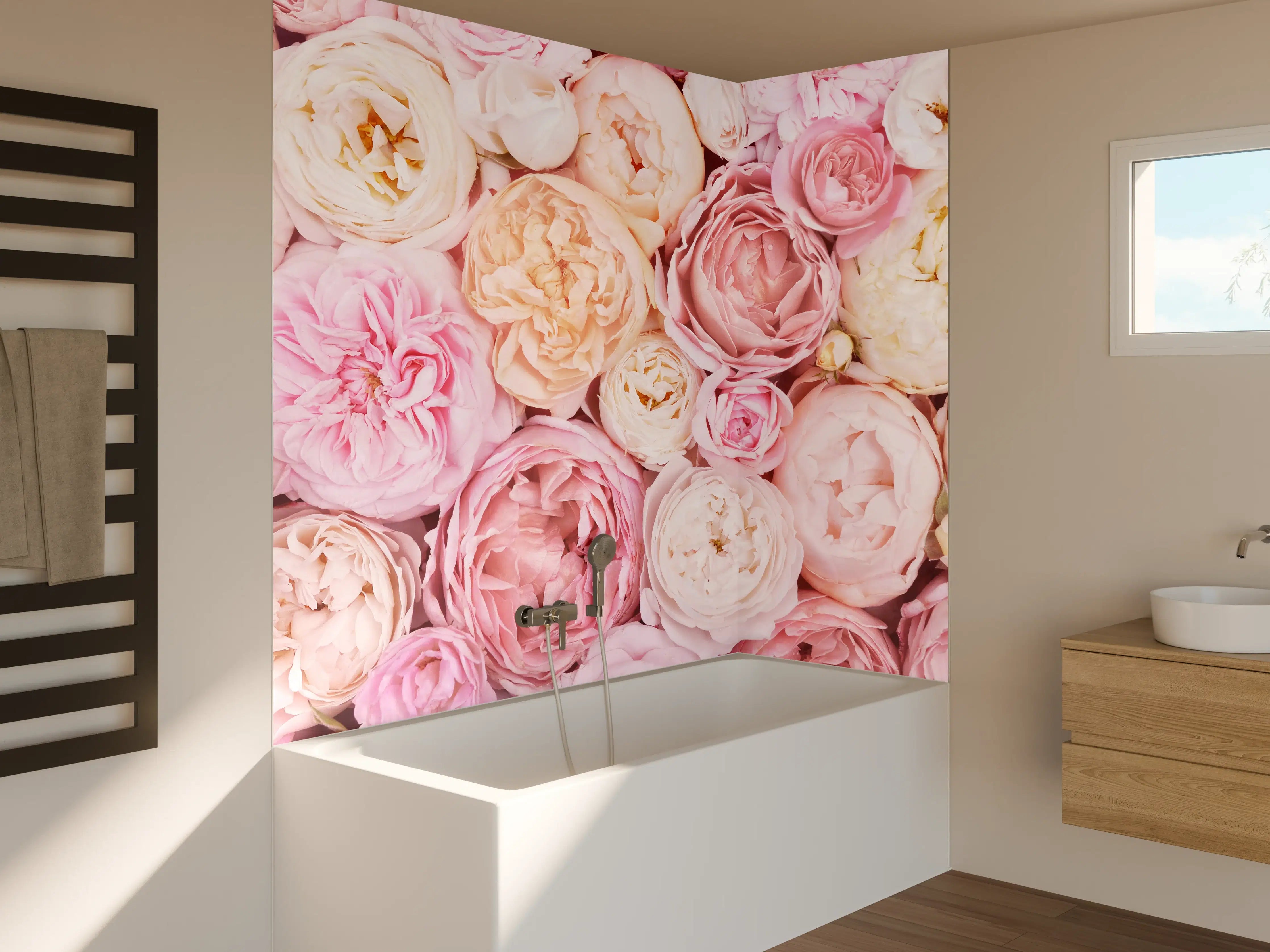 Badewannen-Rückwand - Zarte blühende Rosen