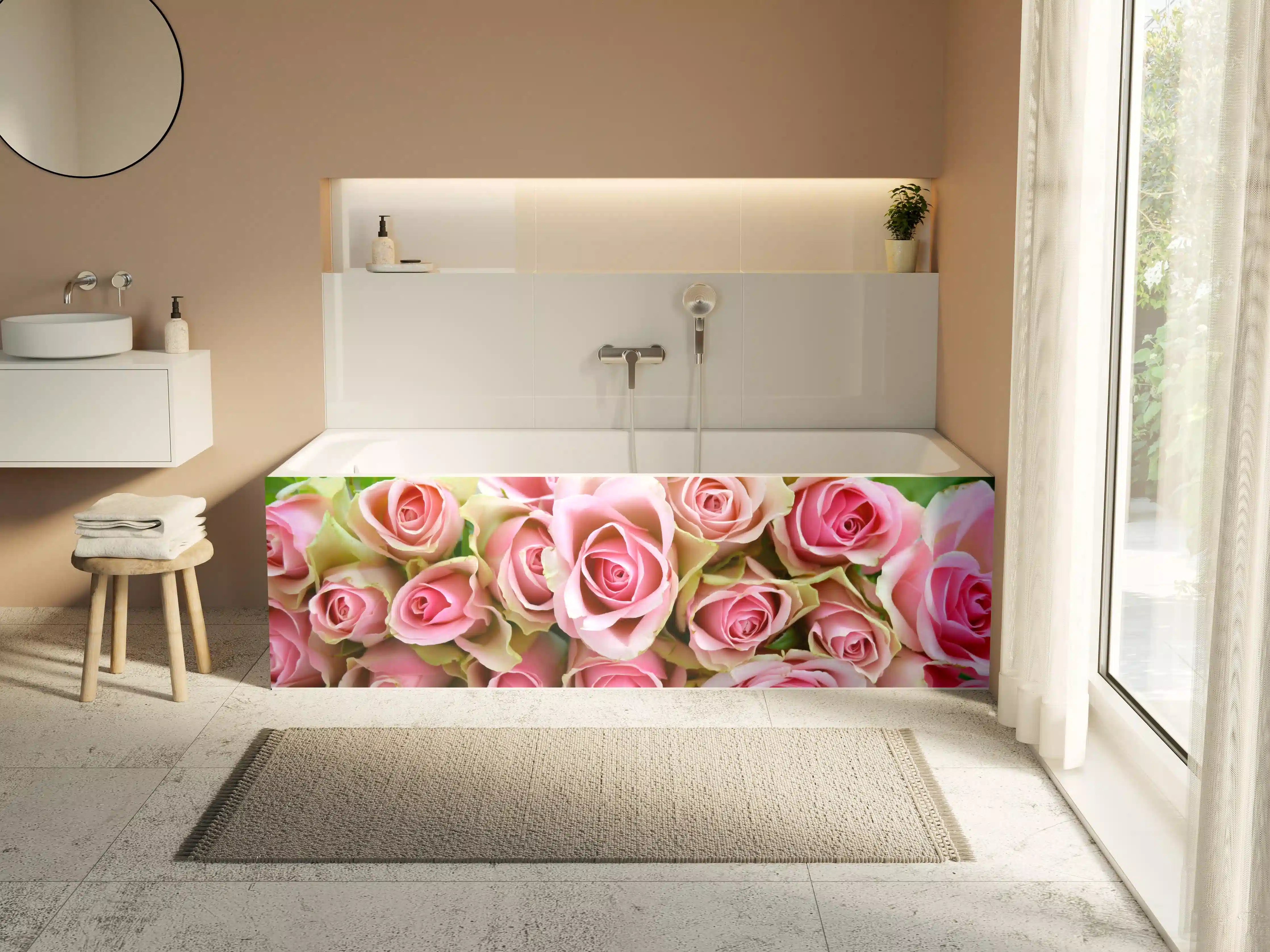 Badewannen-Rückwand - Zarte pinke Rosen in Hüllblättern