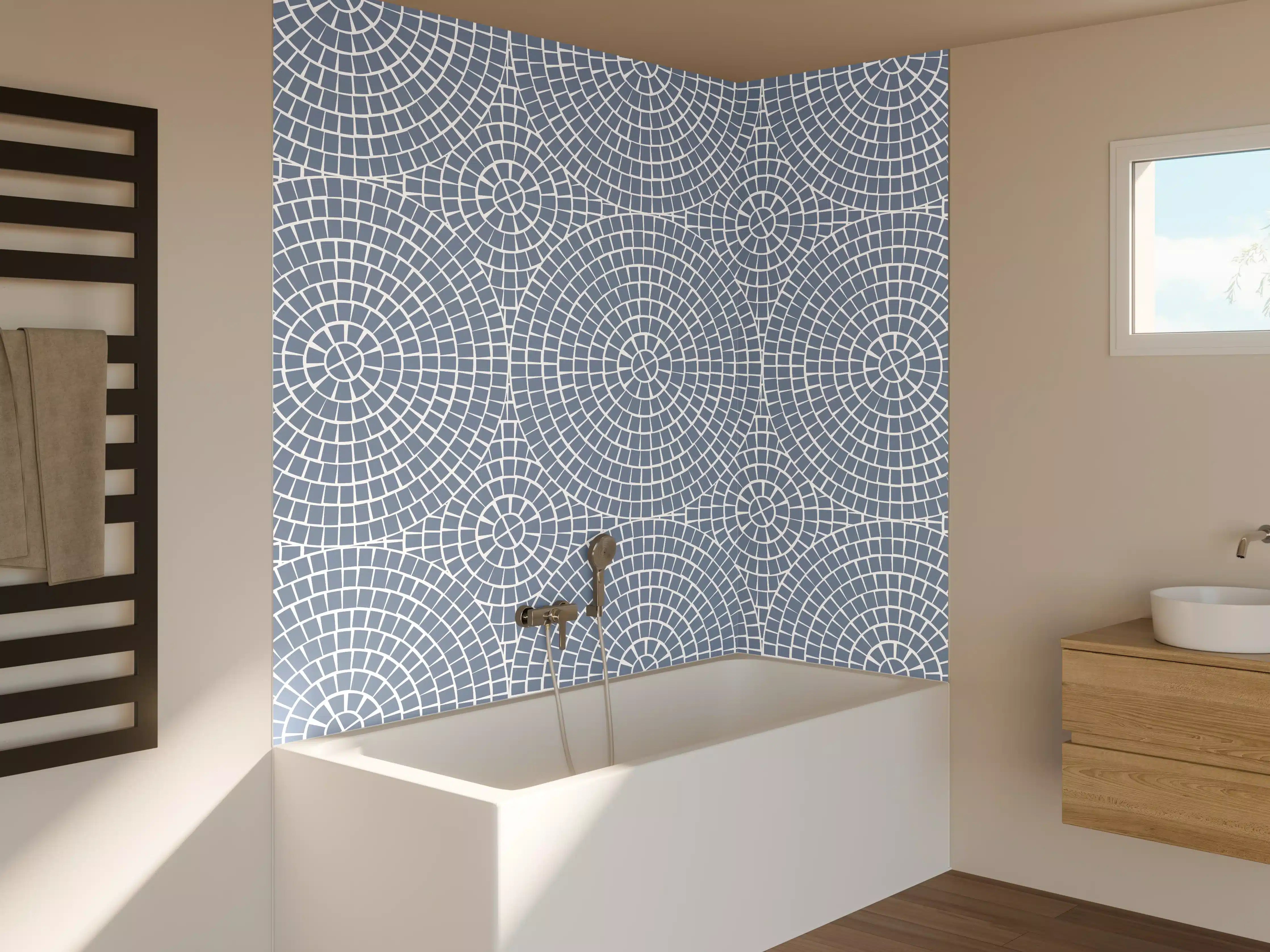Badewannen-Rückwand - Zeitlose Grautöne: Geometrik in Blau