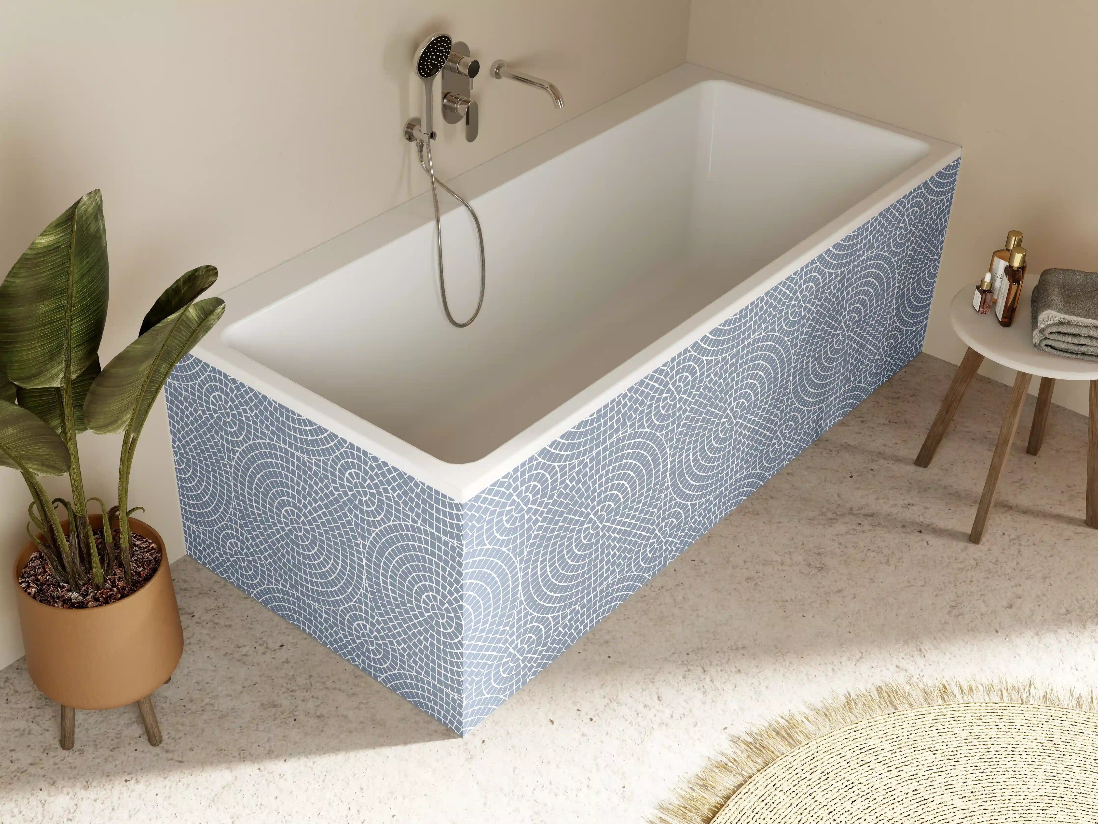 Badewannen-Rückwand - Zeitlose Grautöne: Geometrik in Blau