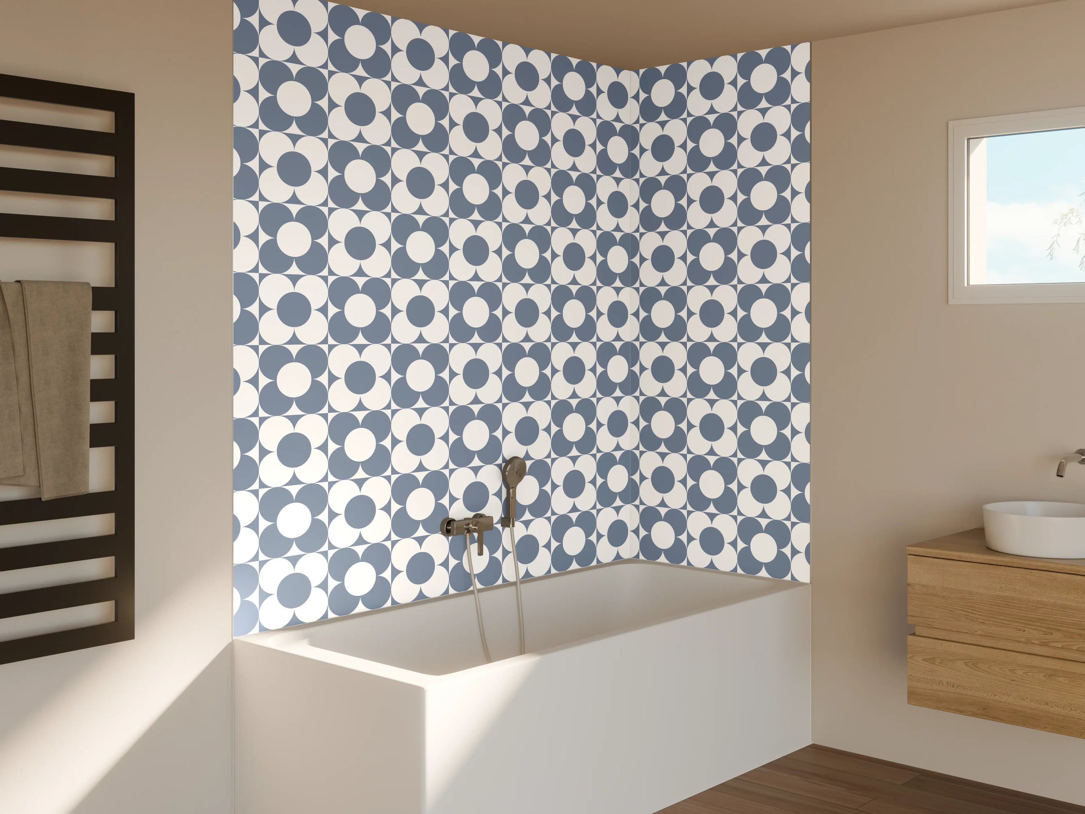 Badewannen-Rückwand - Zeitlose blaue Musterwand