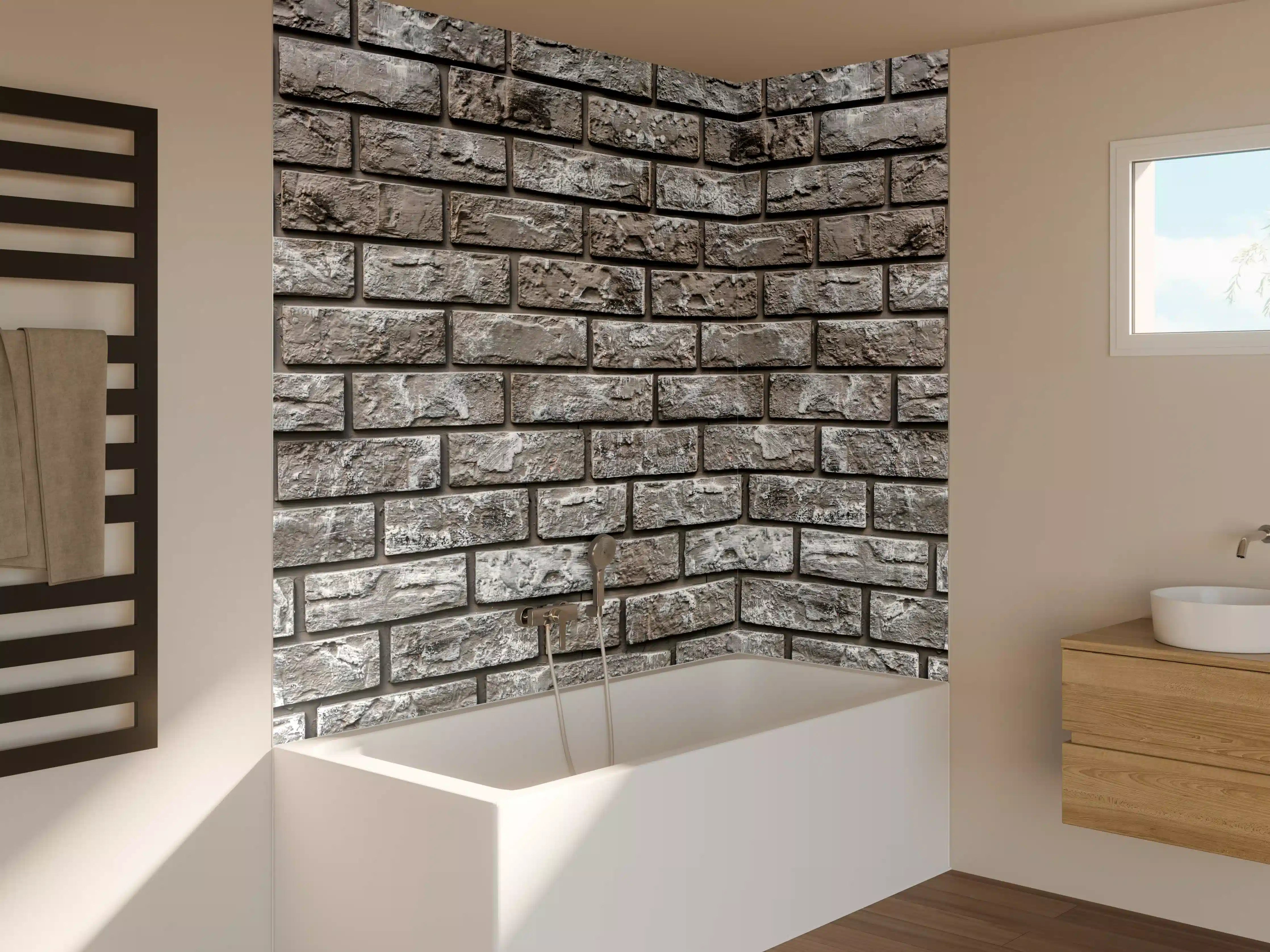 Badewannen-Rückwand - Ziegelmauer aus dekorativem grauem Stein