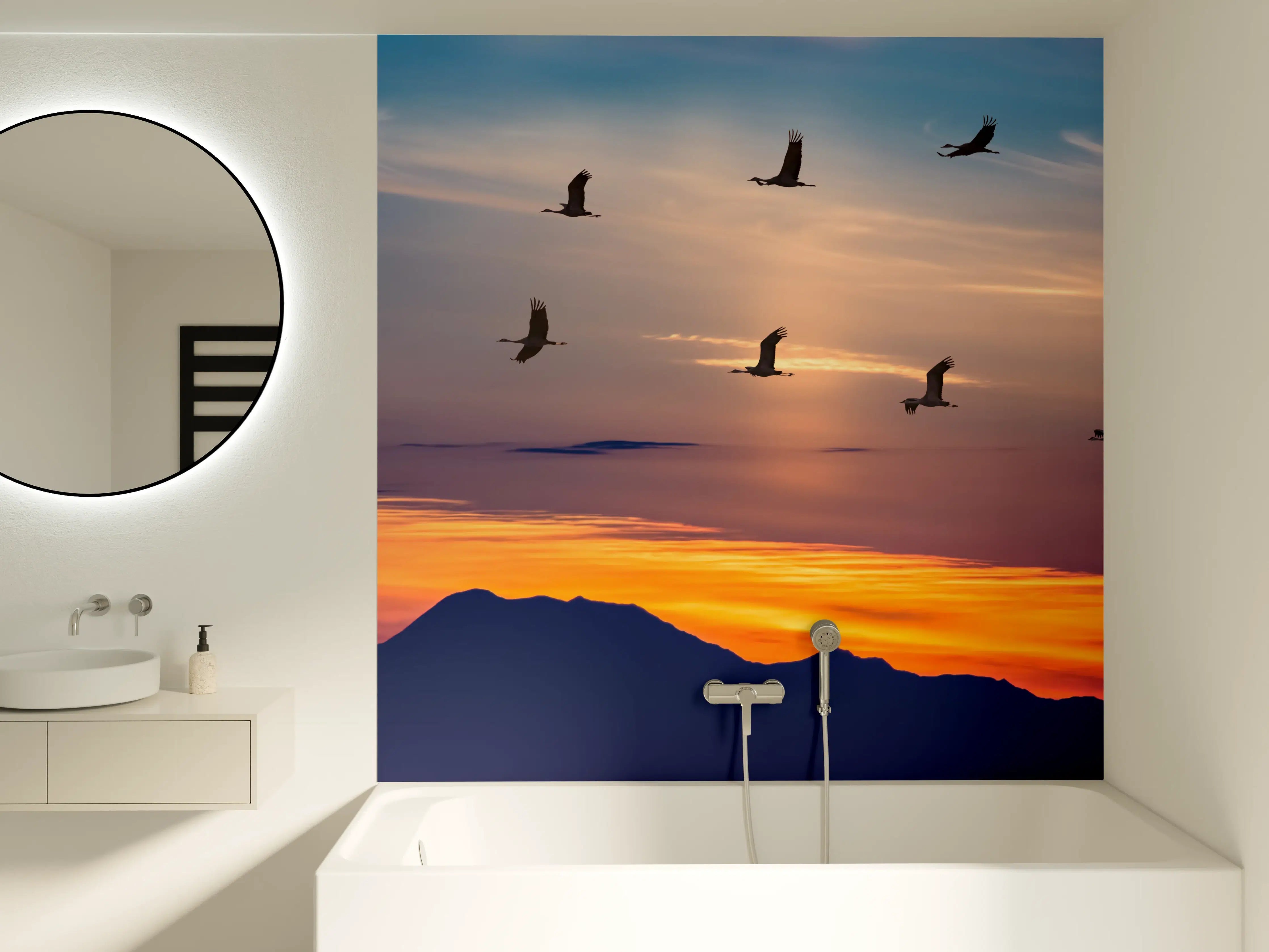Badewannen-Rückwand - Zugvögel fliegen bei Sonnenuntergang