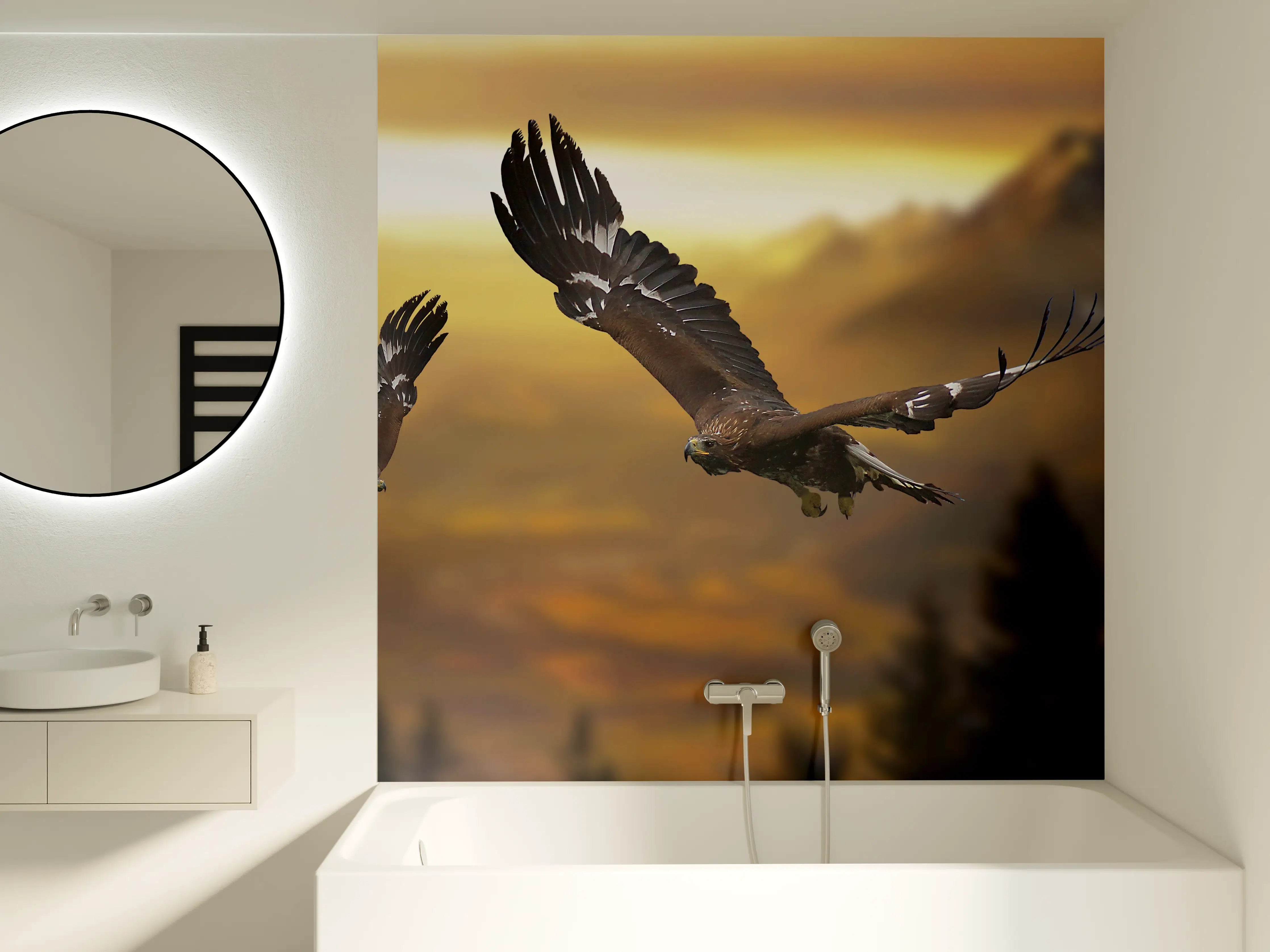Badewannen-Rückwand - prachtvolle Steinadler im Flug