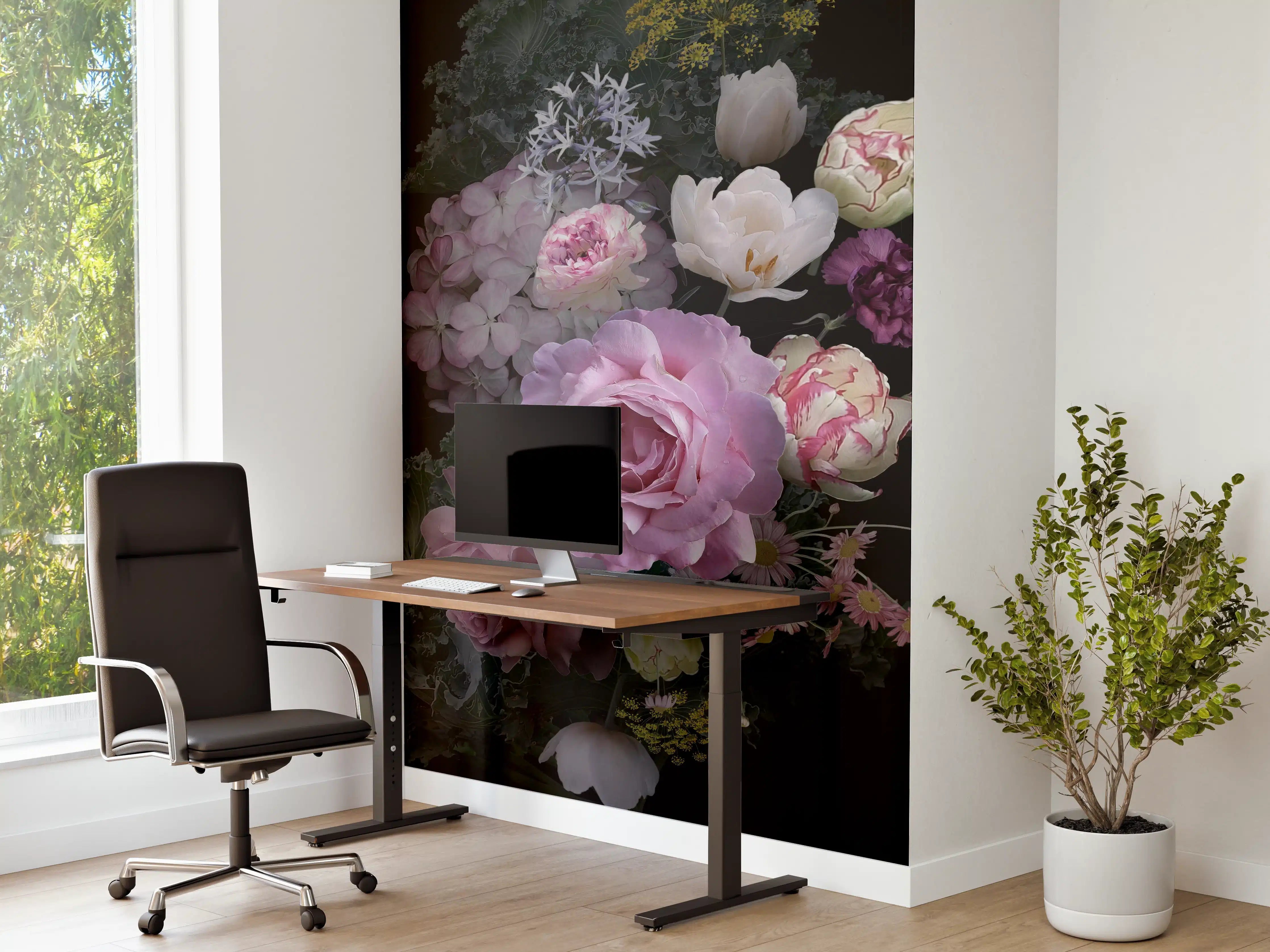 Büro Wandgestaltung -  Garten Blumen mit dunklem Hintergrund