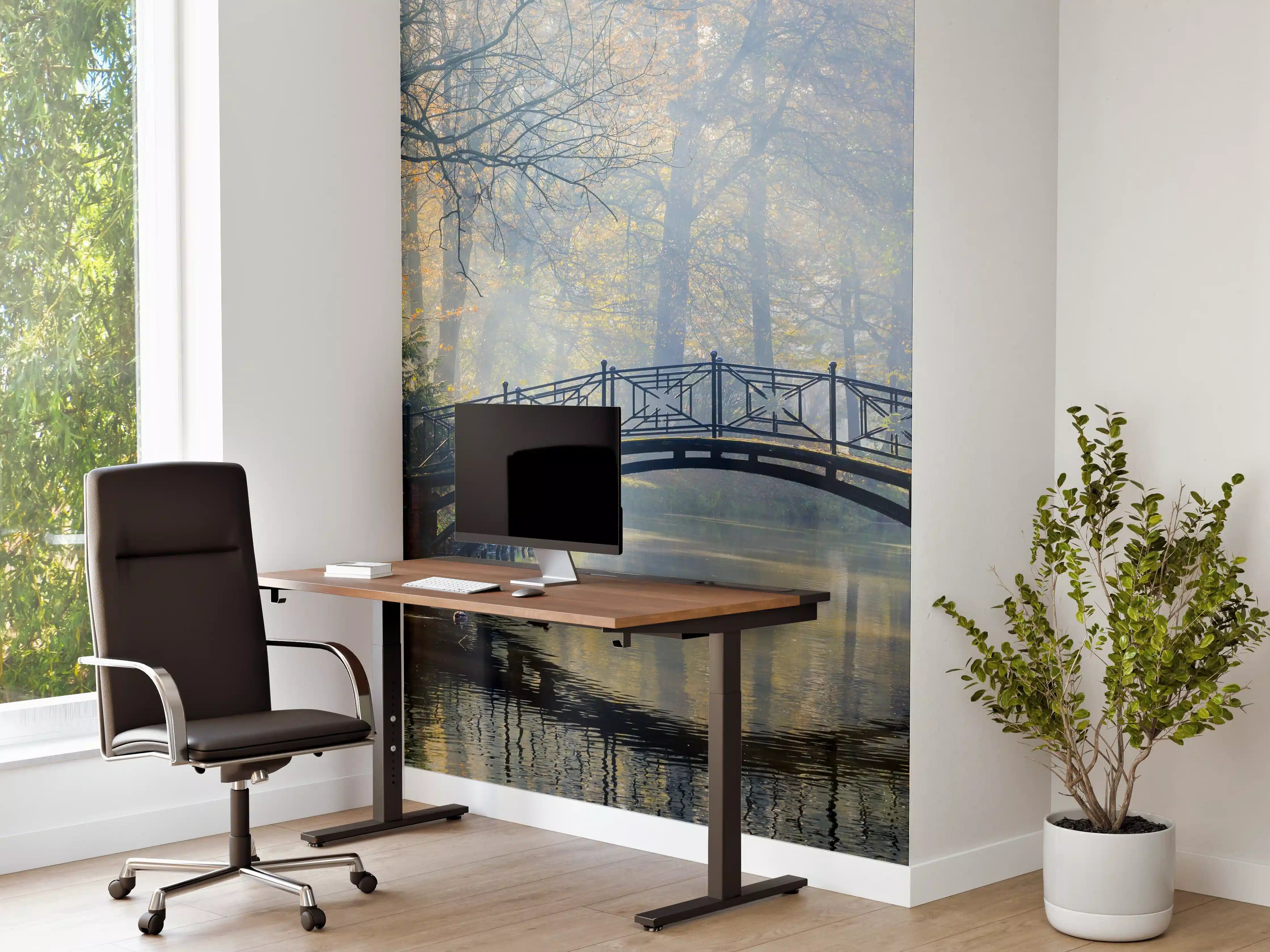 Büro Wandgestaltung - Alte Brücke im herbstlich nebligen Park