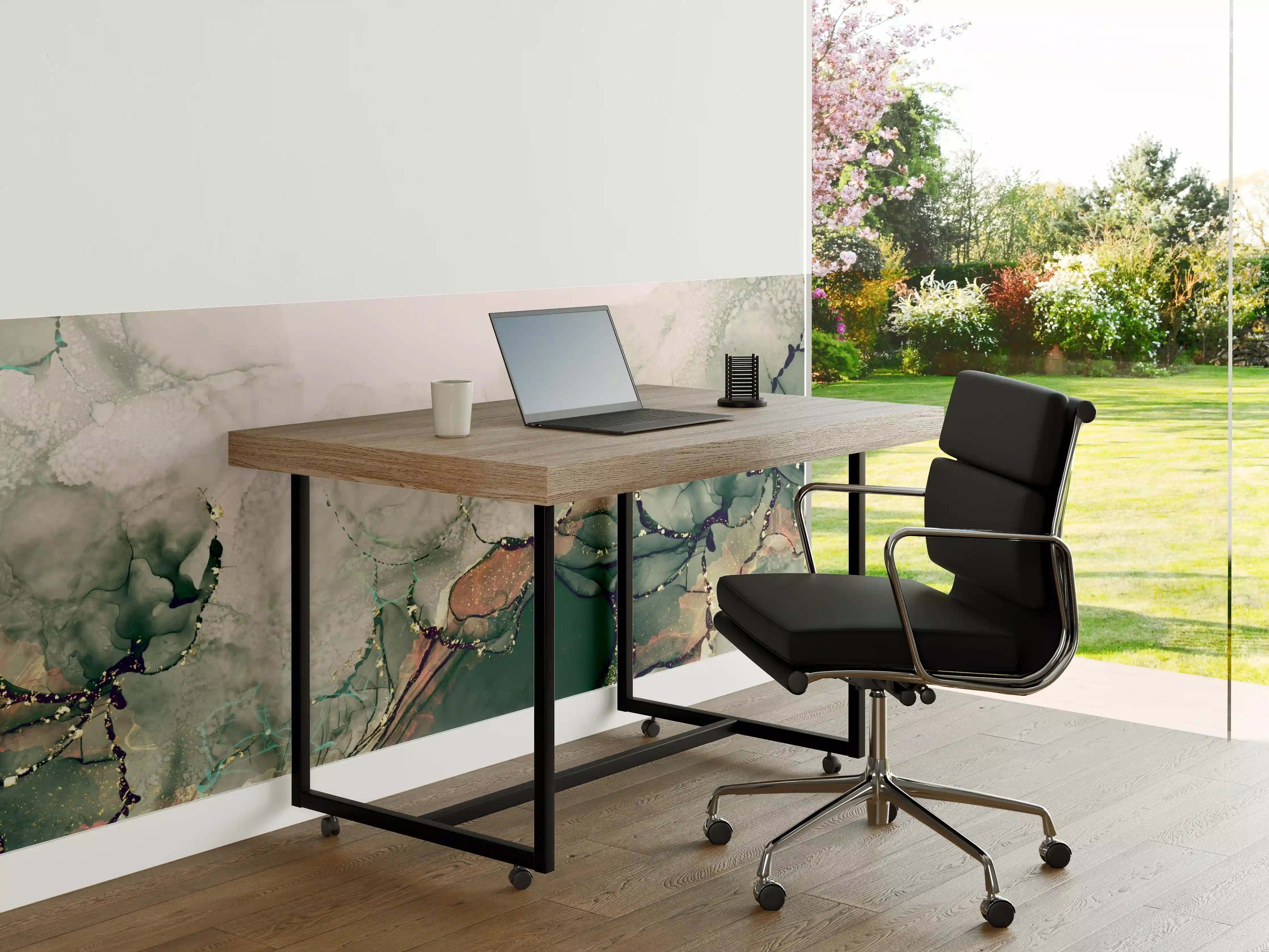 Büro Wandgestaltung - Aquarellartige Grün- und Brauntöne mit Wasser-Effekt