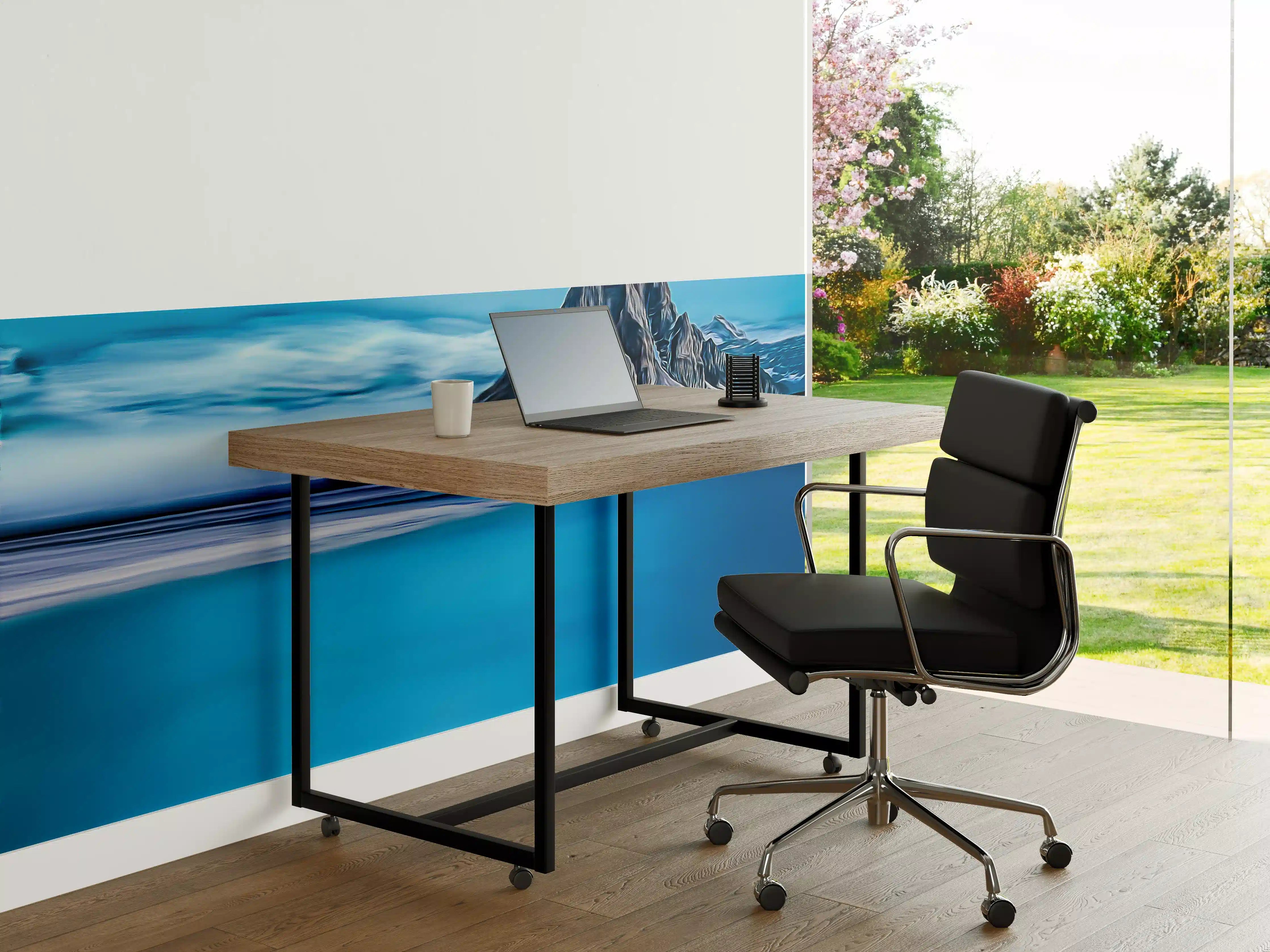Büro Wandgestaltung - Berg im Wasser bei Dämmerung