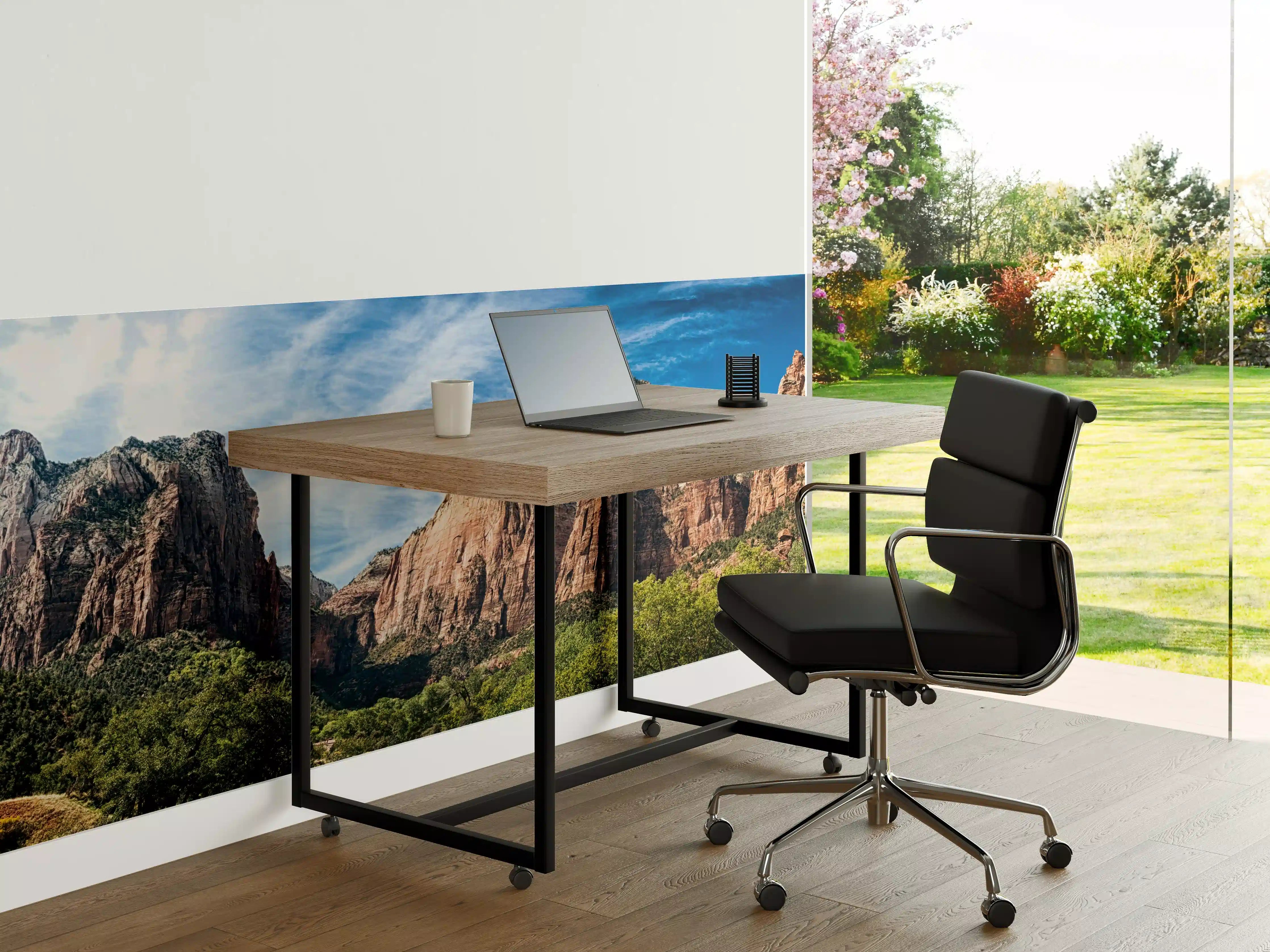Büro Wandgestaltung - Berglandschaft mit klaren Wolken am Himmel