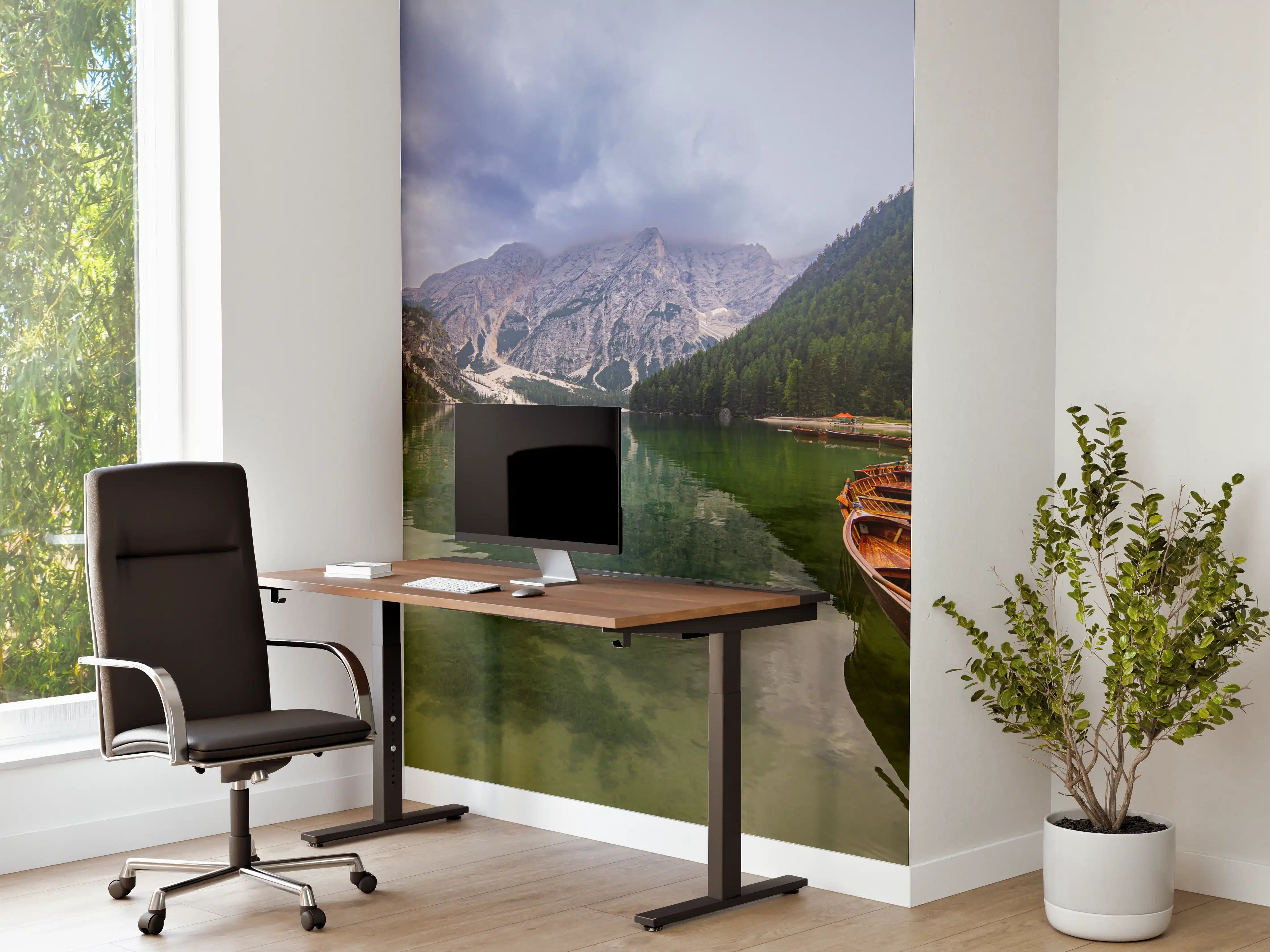 Büro Wandgestaltung - Bergsee Reflektion Dolomiten