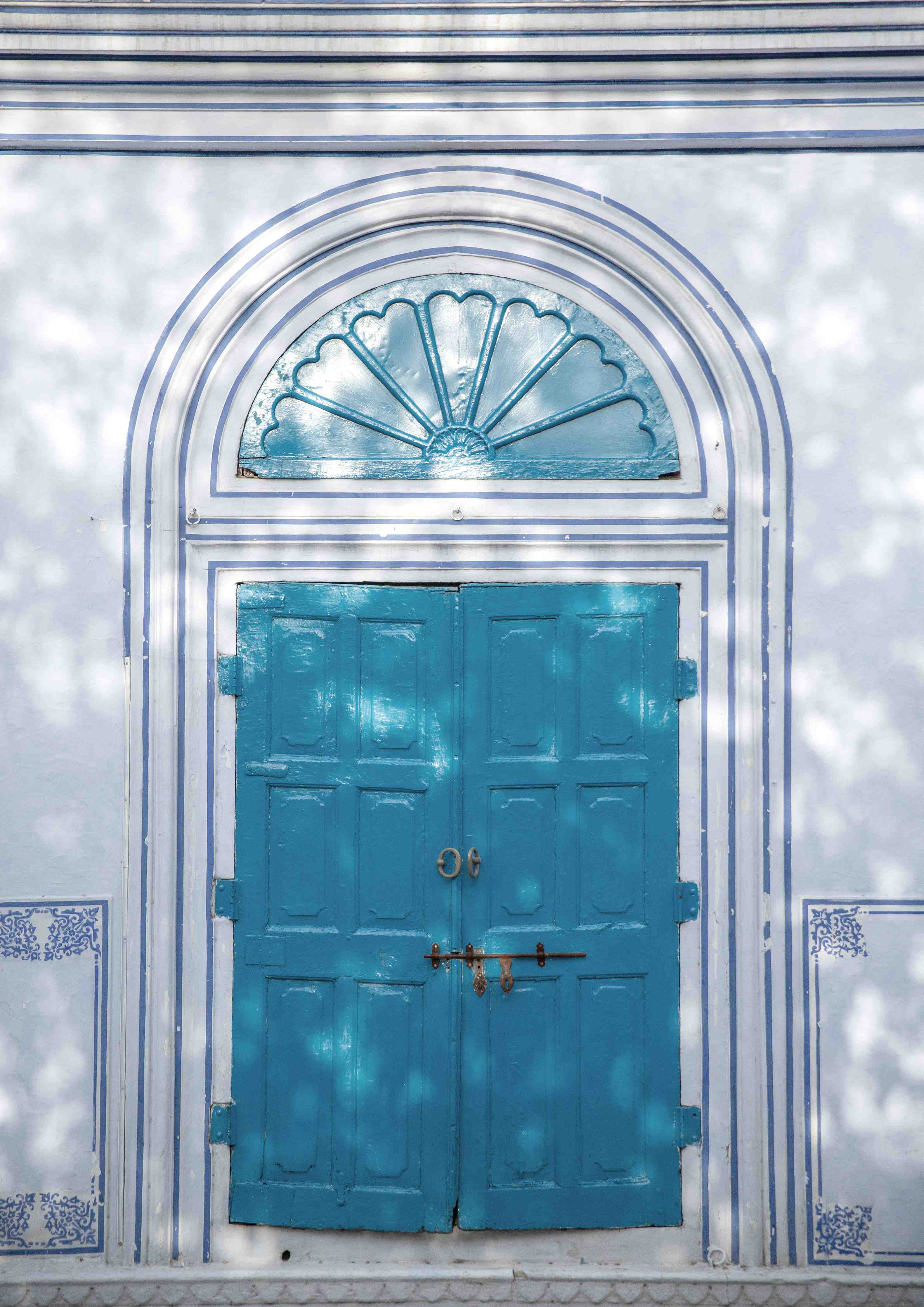 Büro Wandgestaltung-Blaue Tür - Architektur