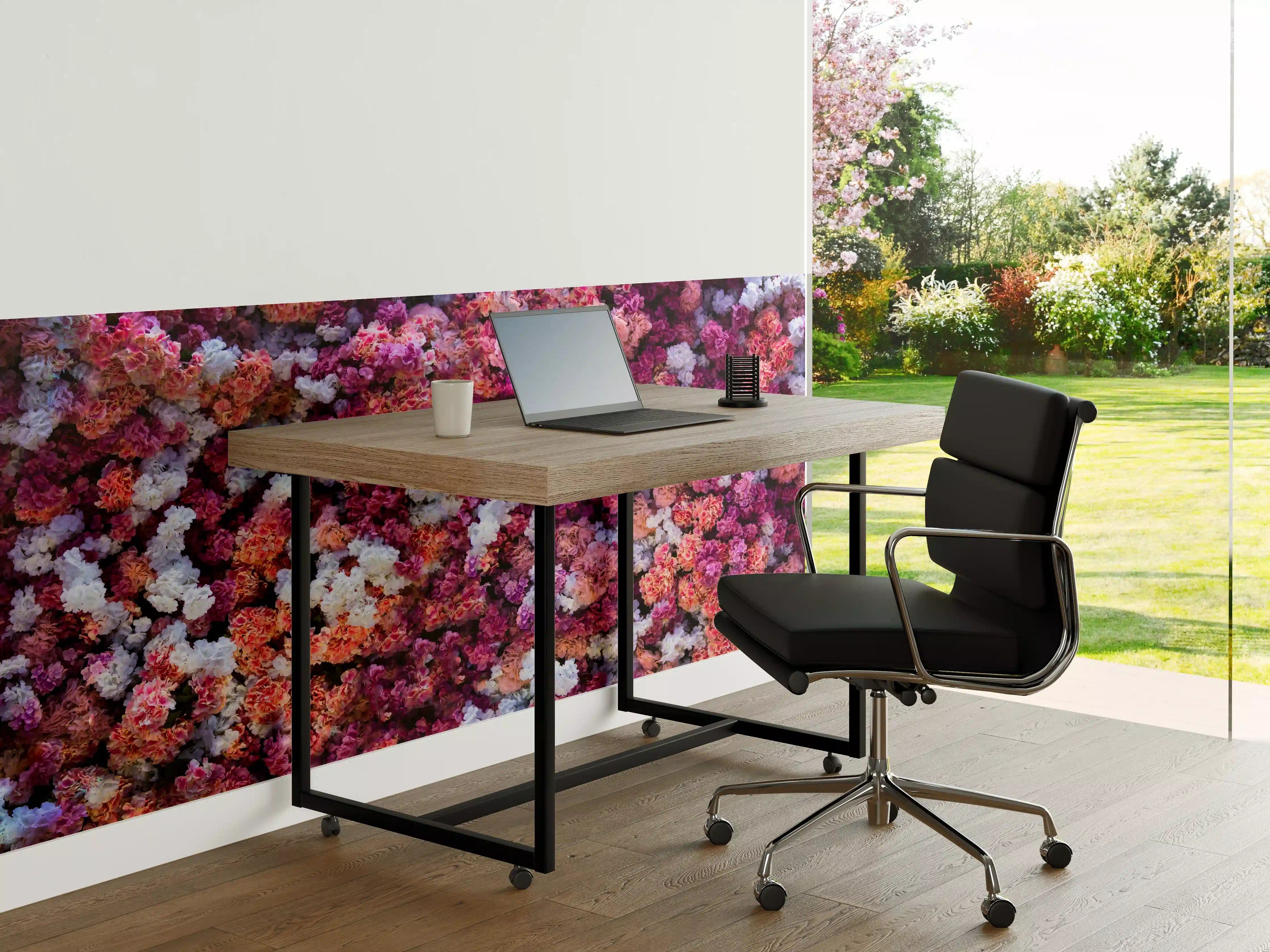 Büro Wandgestaltung - Blumenmeer in Pink und Weiß