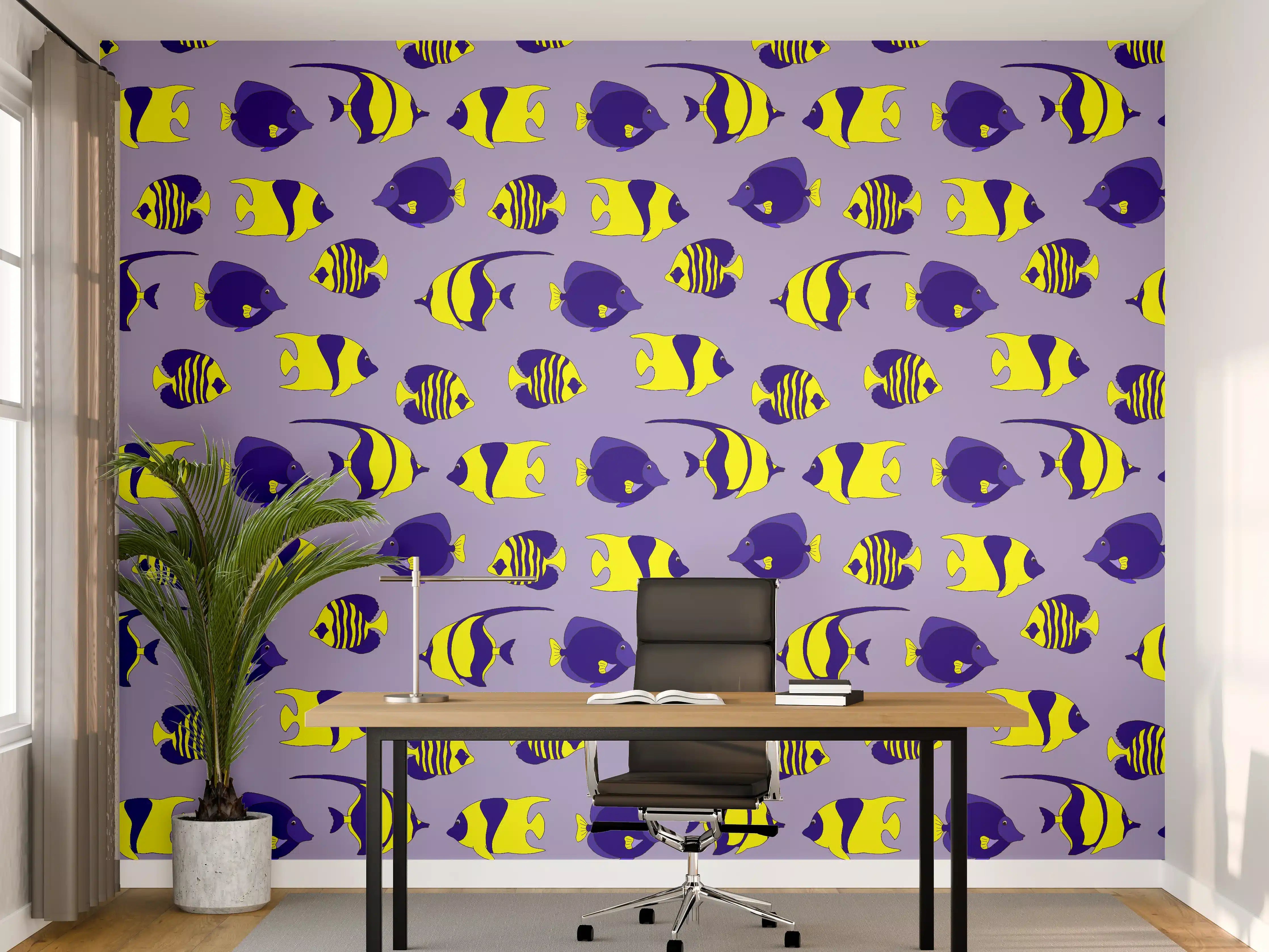 Büro Wandgestaltung - Bunte Fischmuster auf lila Hintergrund