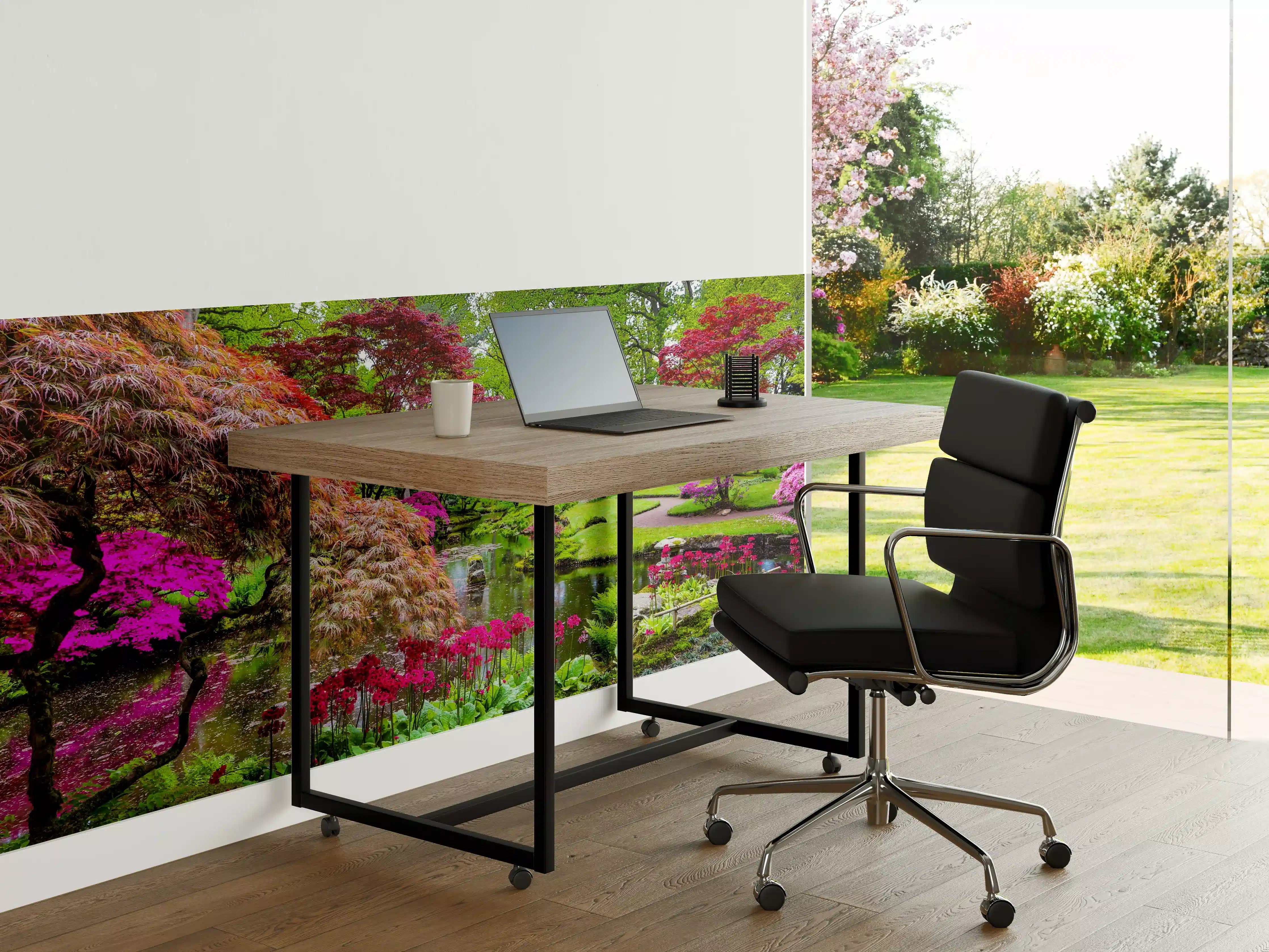 Büro Wandgestaltung - Bunte Gartenoase im Frühlingslicht