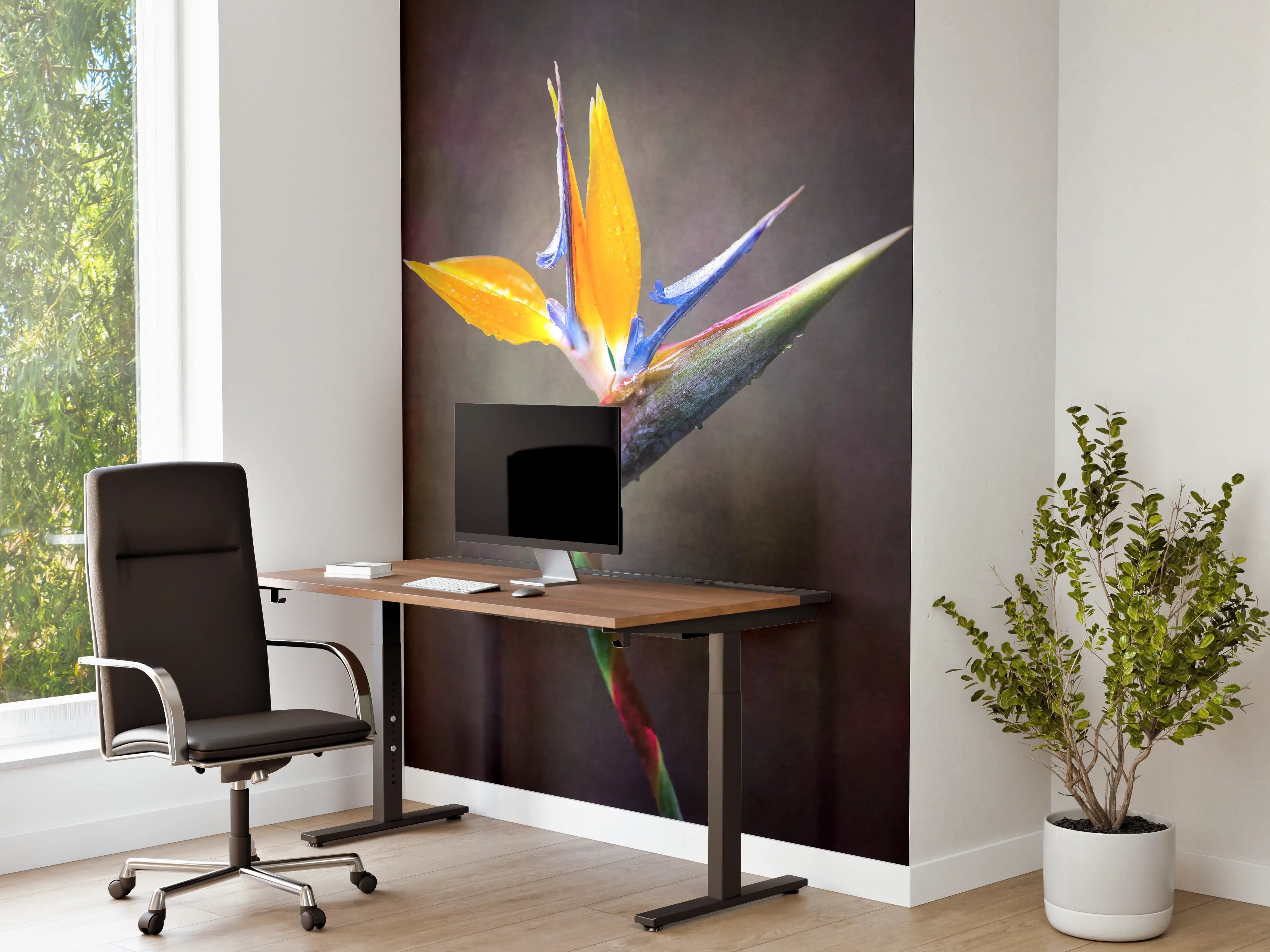 Büro Wandgestaltung - Bunter Strelitzia-Blumenstrauß