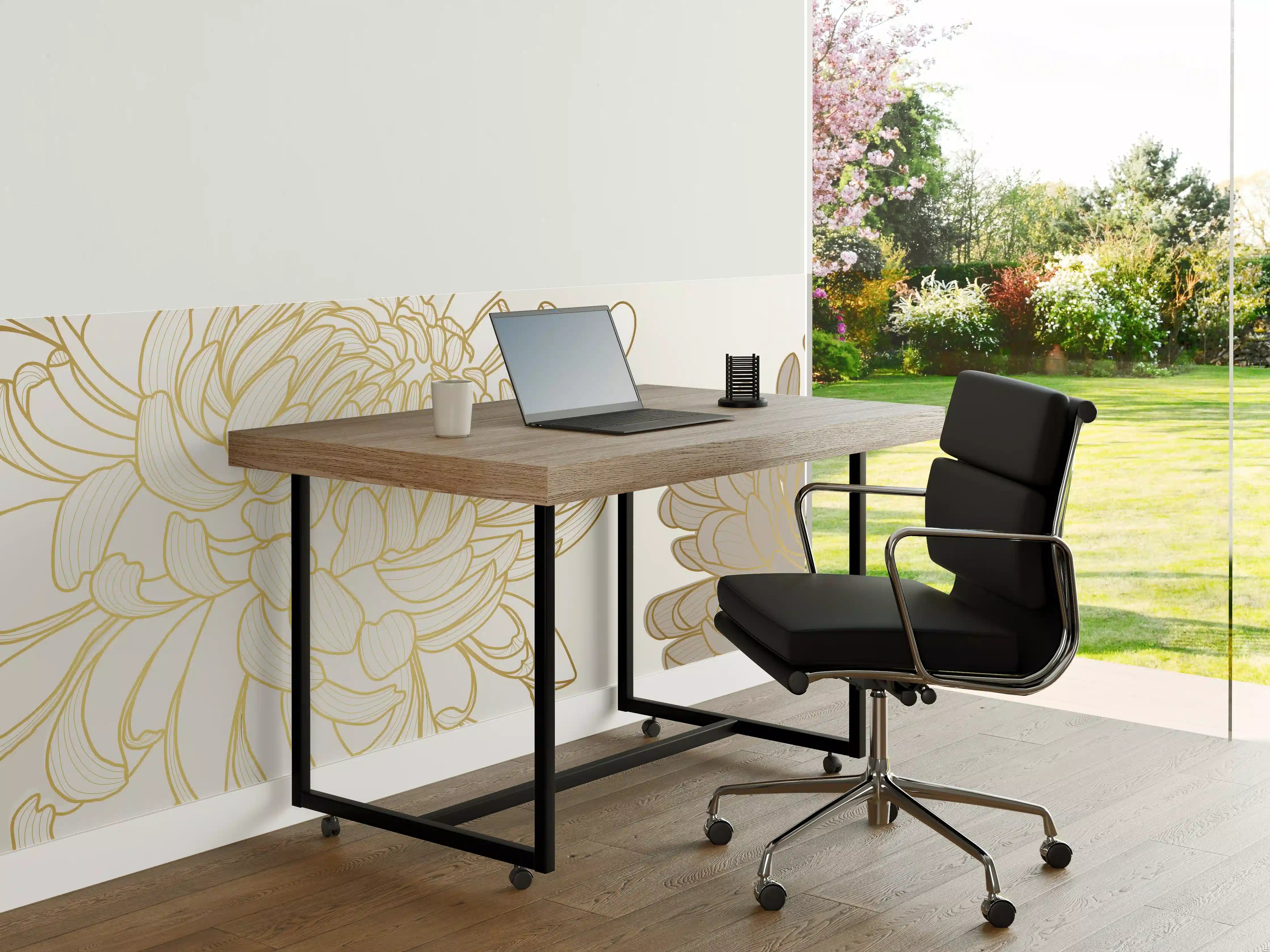 Büro Wandgestaltung - Chic Cream Floral Illustration