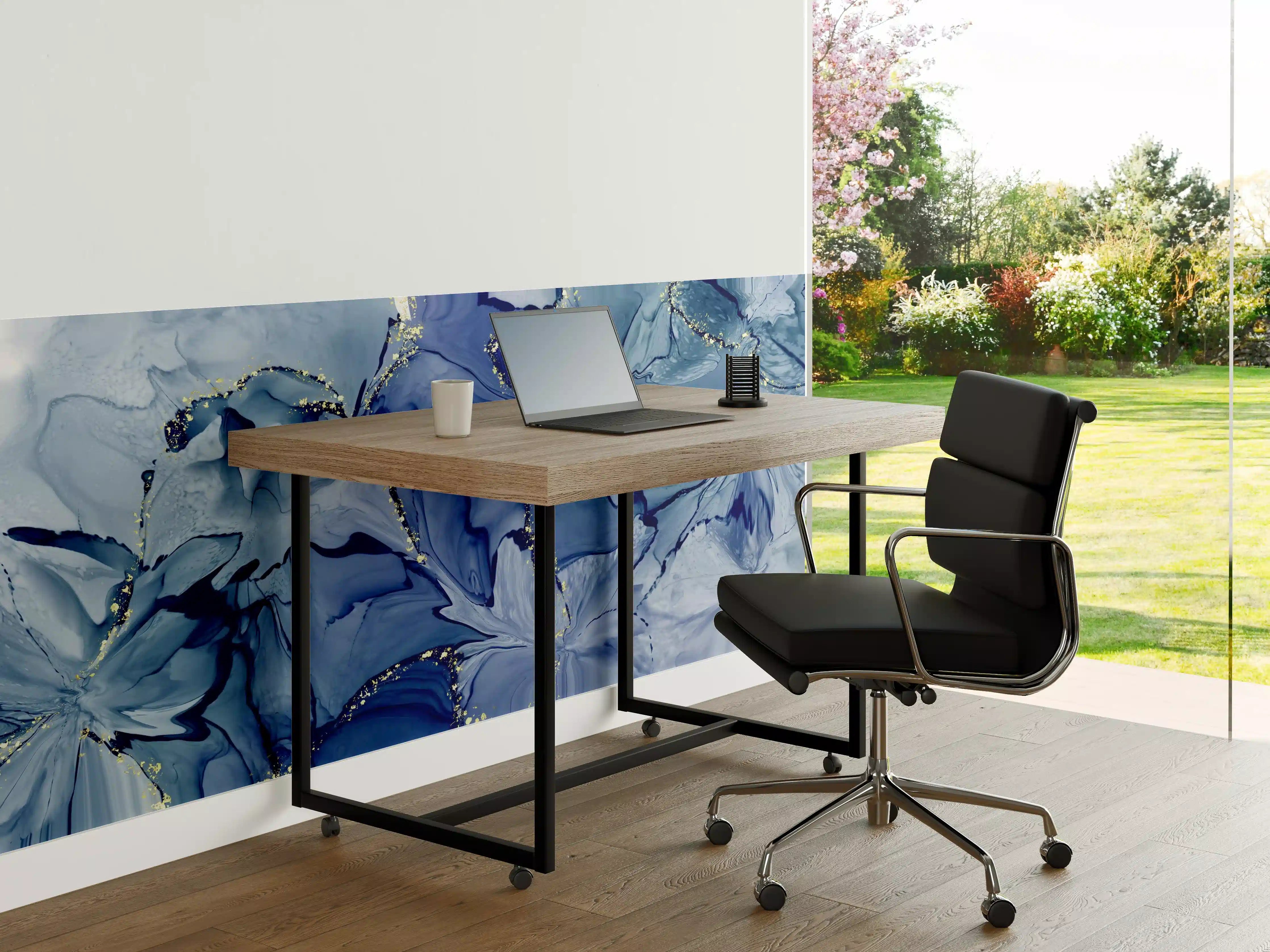 Büro Wandgestaltung - Dunkelblaue Tinte mit Goldelementen