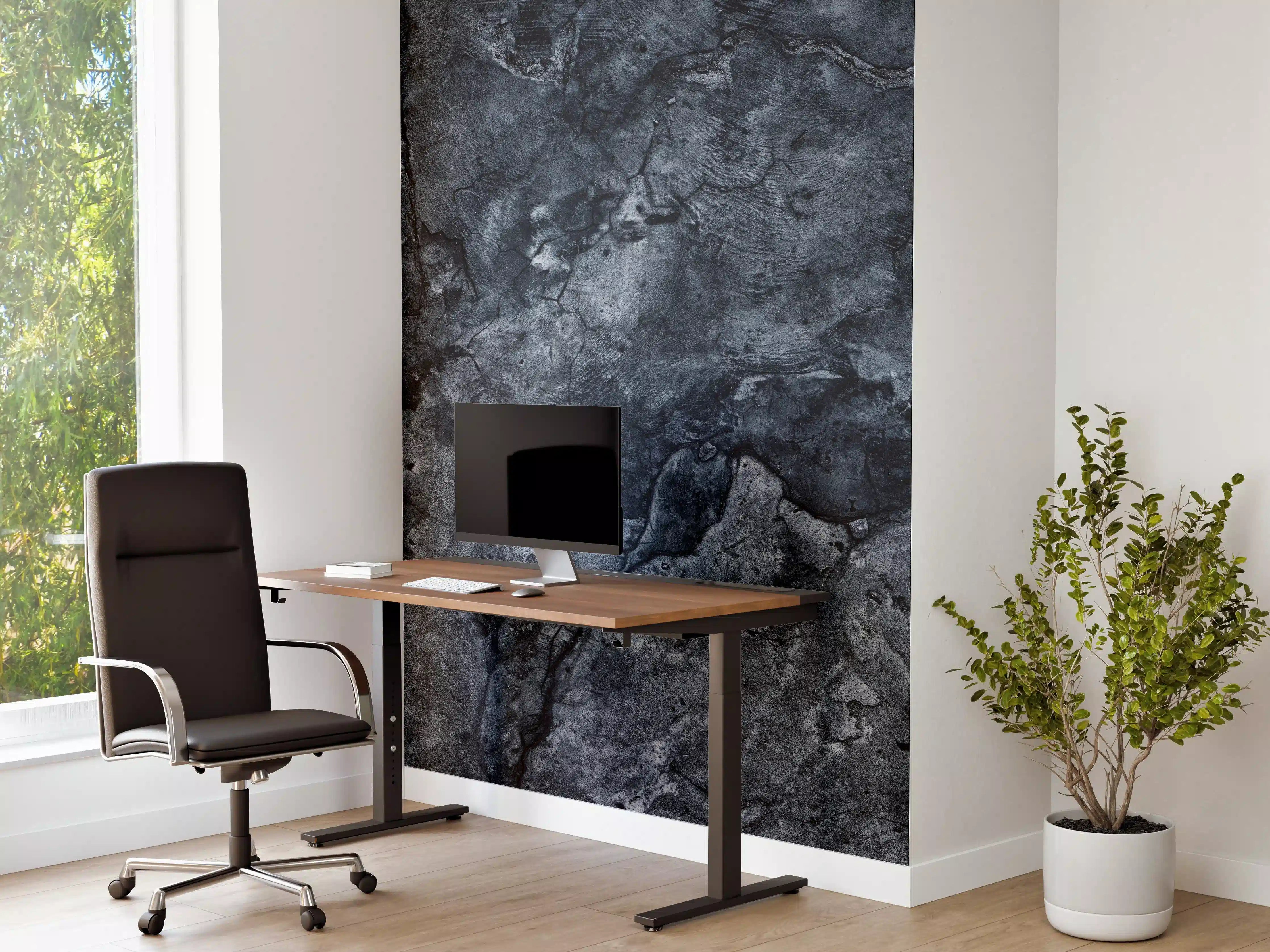 Büro Wandgestaltung - Dunkelblaue beschädigte Betonwand
