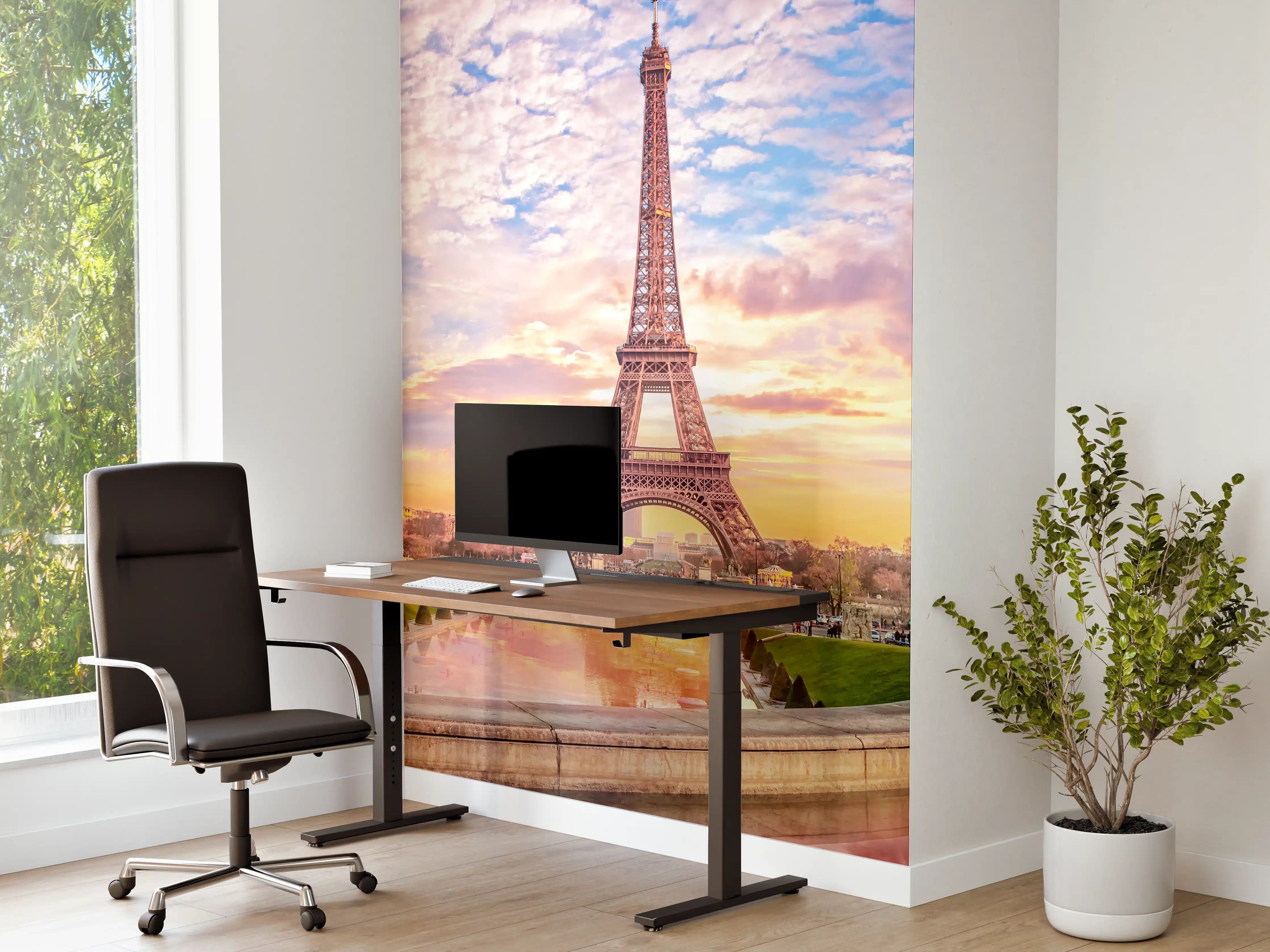 Büro Wandgestaltung - Eiffelturm bei Sonnenaufgang in zarten Pastellfarben