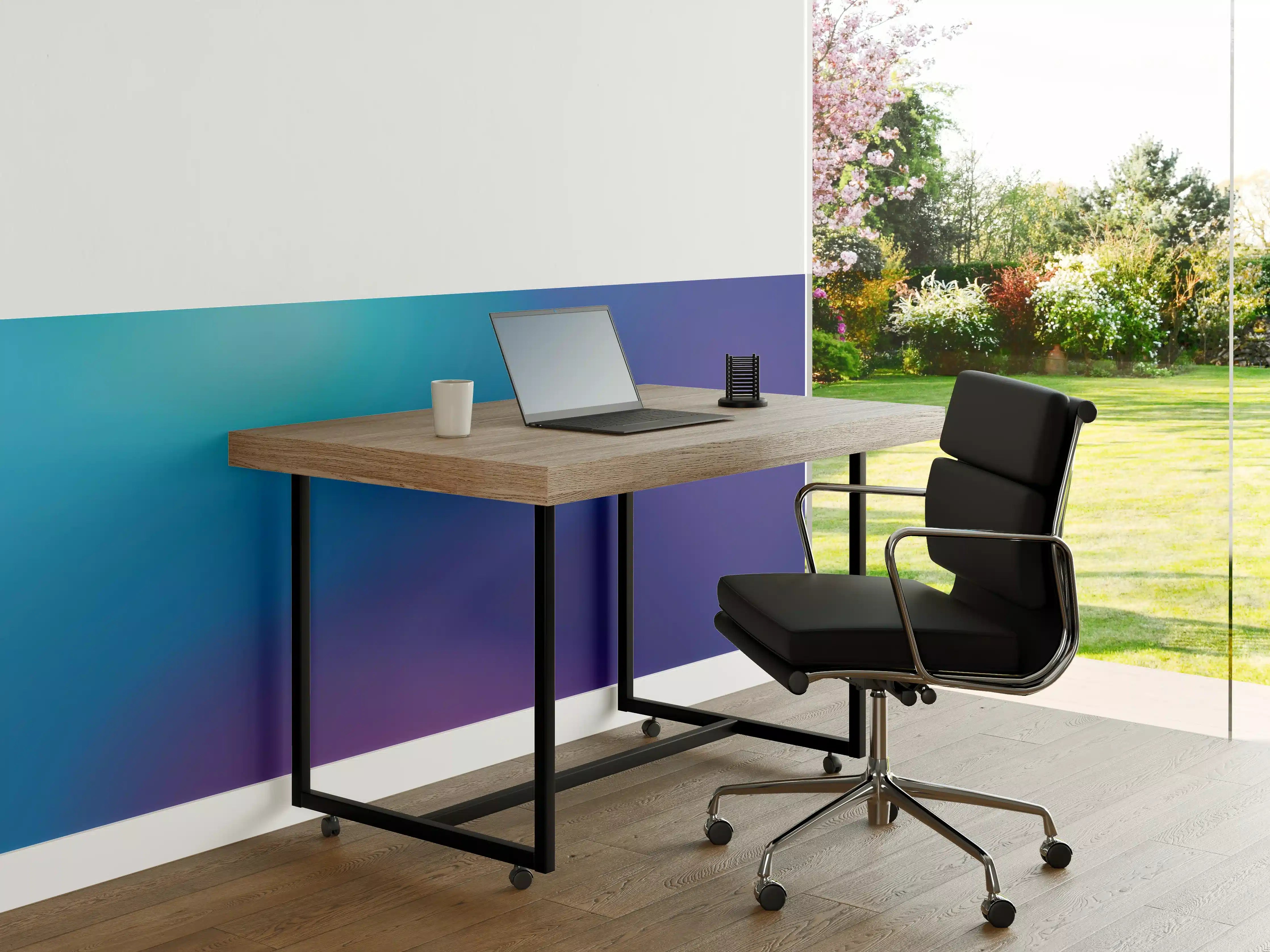 Büro Wandgestaltung - Farbverlauf in Blau-Lila