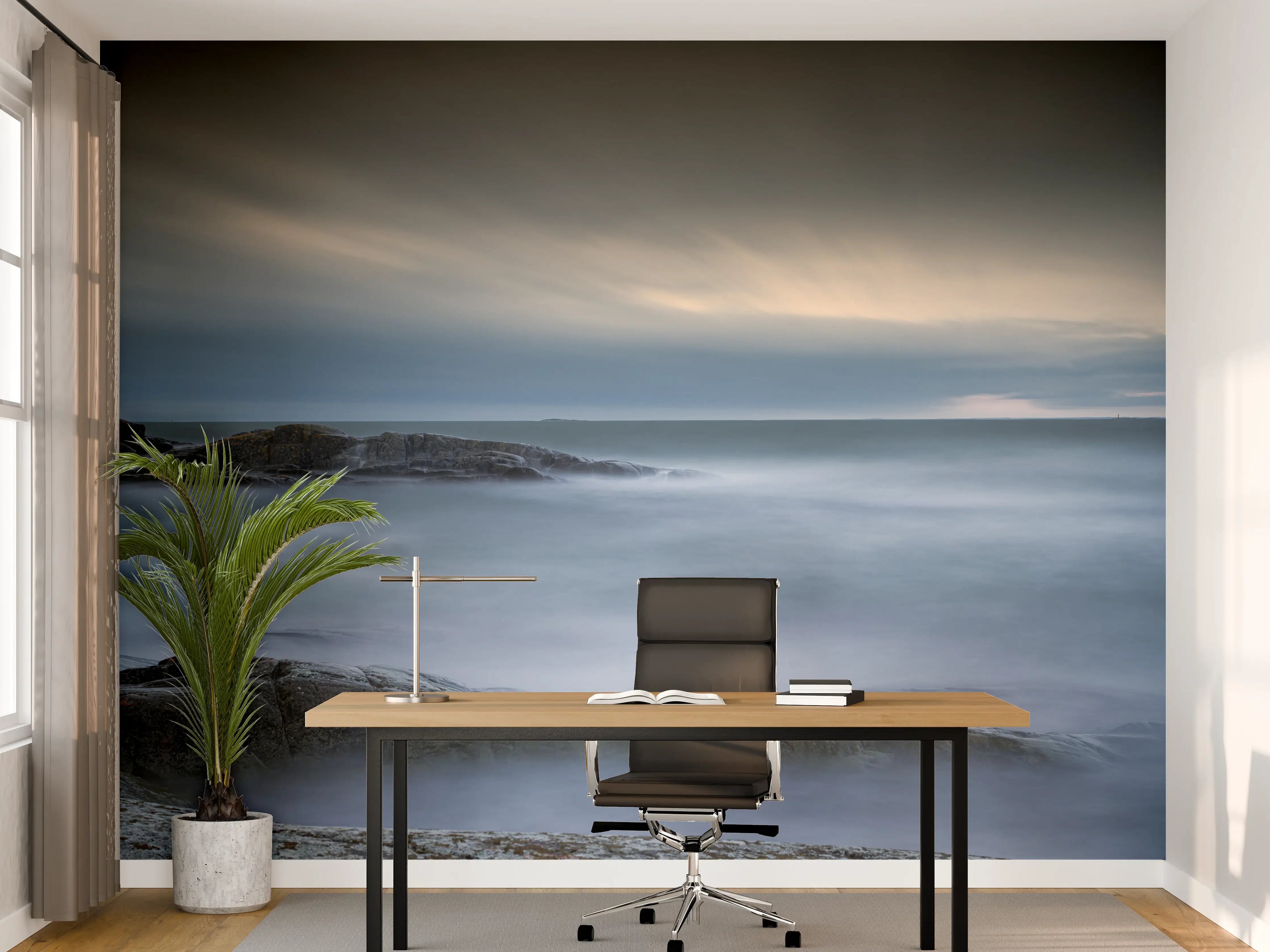 Büro Wandgestaltung - Felsiger & Nebliger Strand auf mit schöner Meer Landschaft