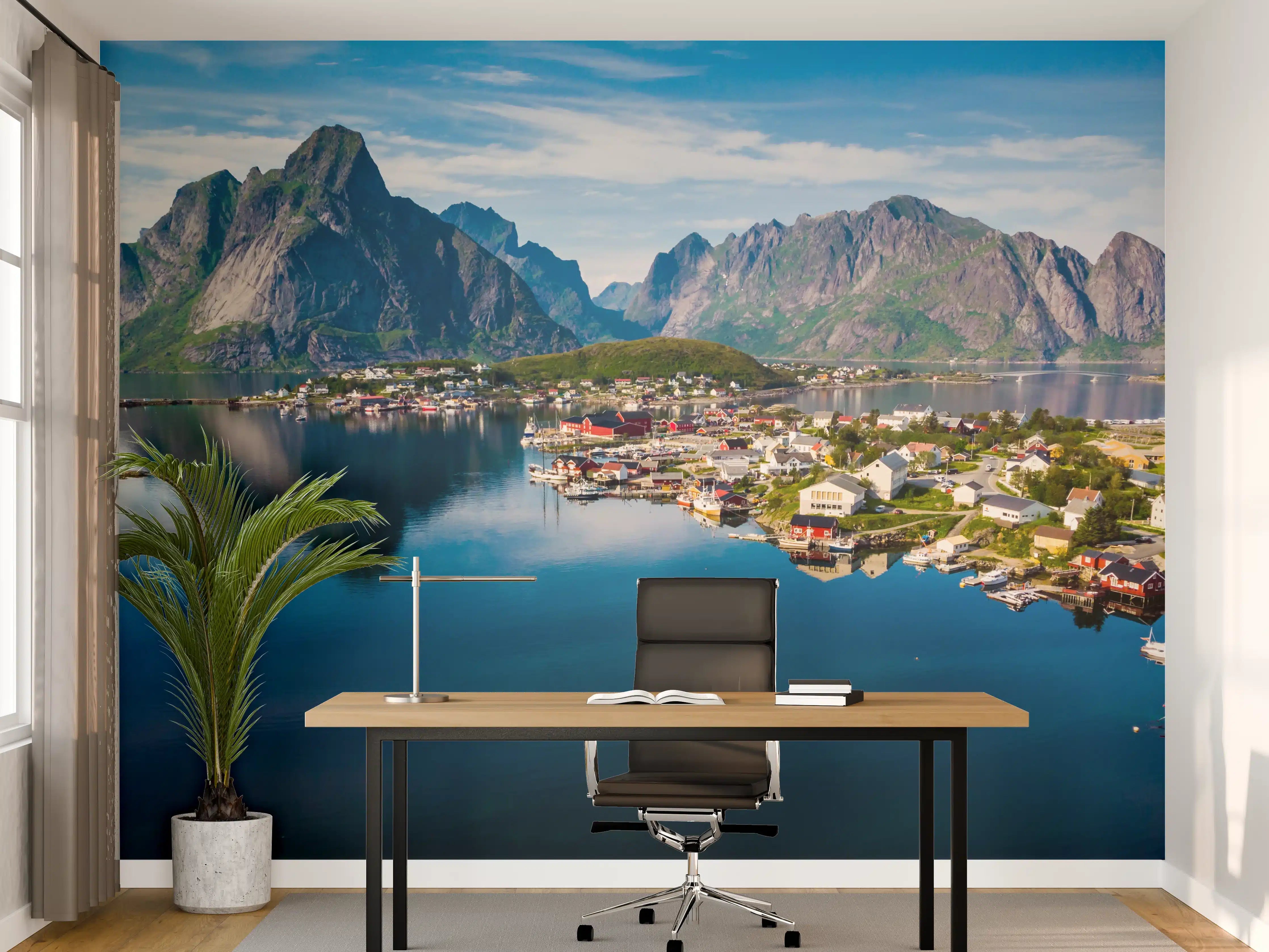 Büro Wandgestaltung - Fjord mit schroffen Berggipfeln und ruhigem Wasser