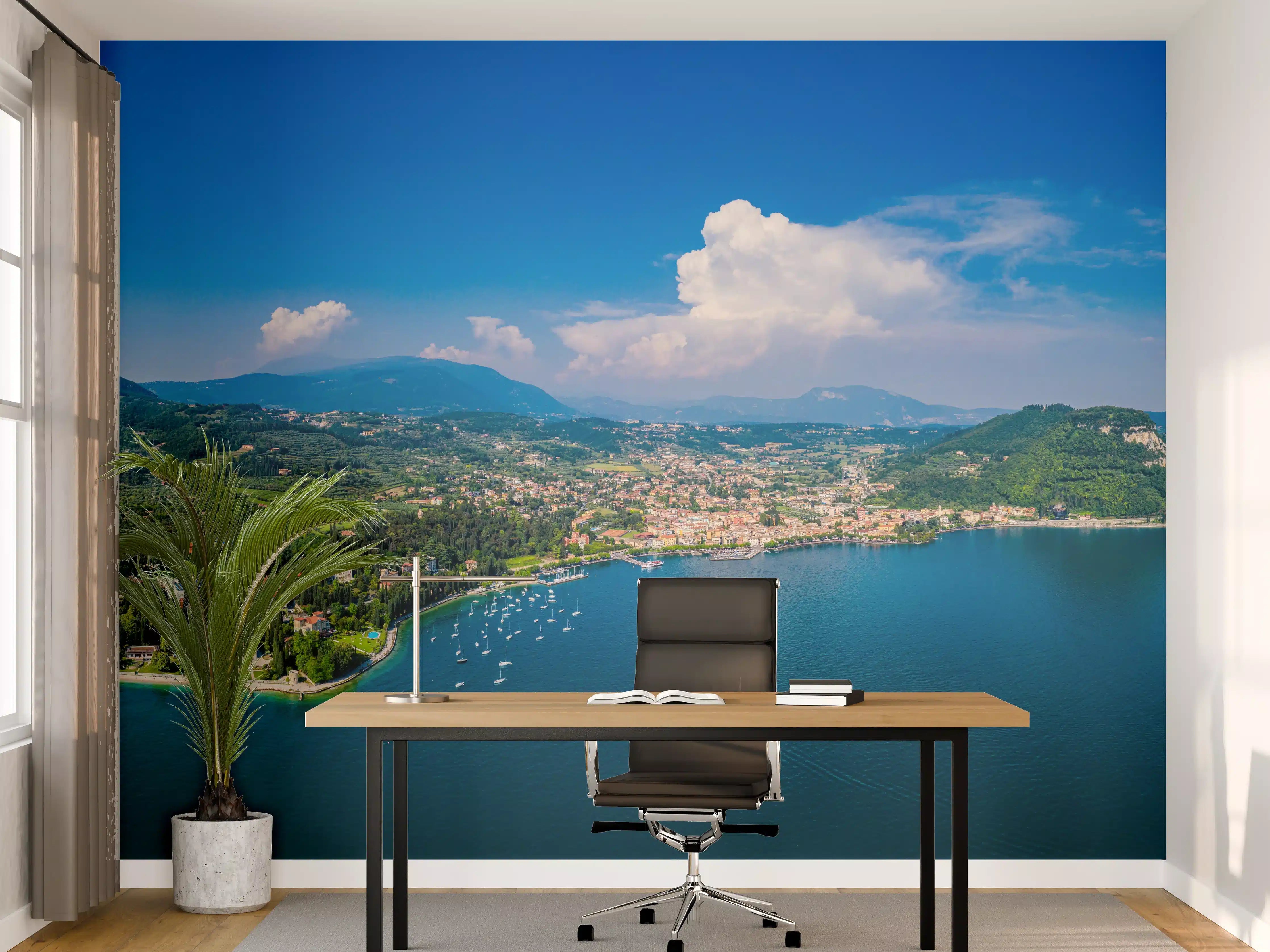 Büro Wandgestaltung - Gardasee Panorama Blau-Grün