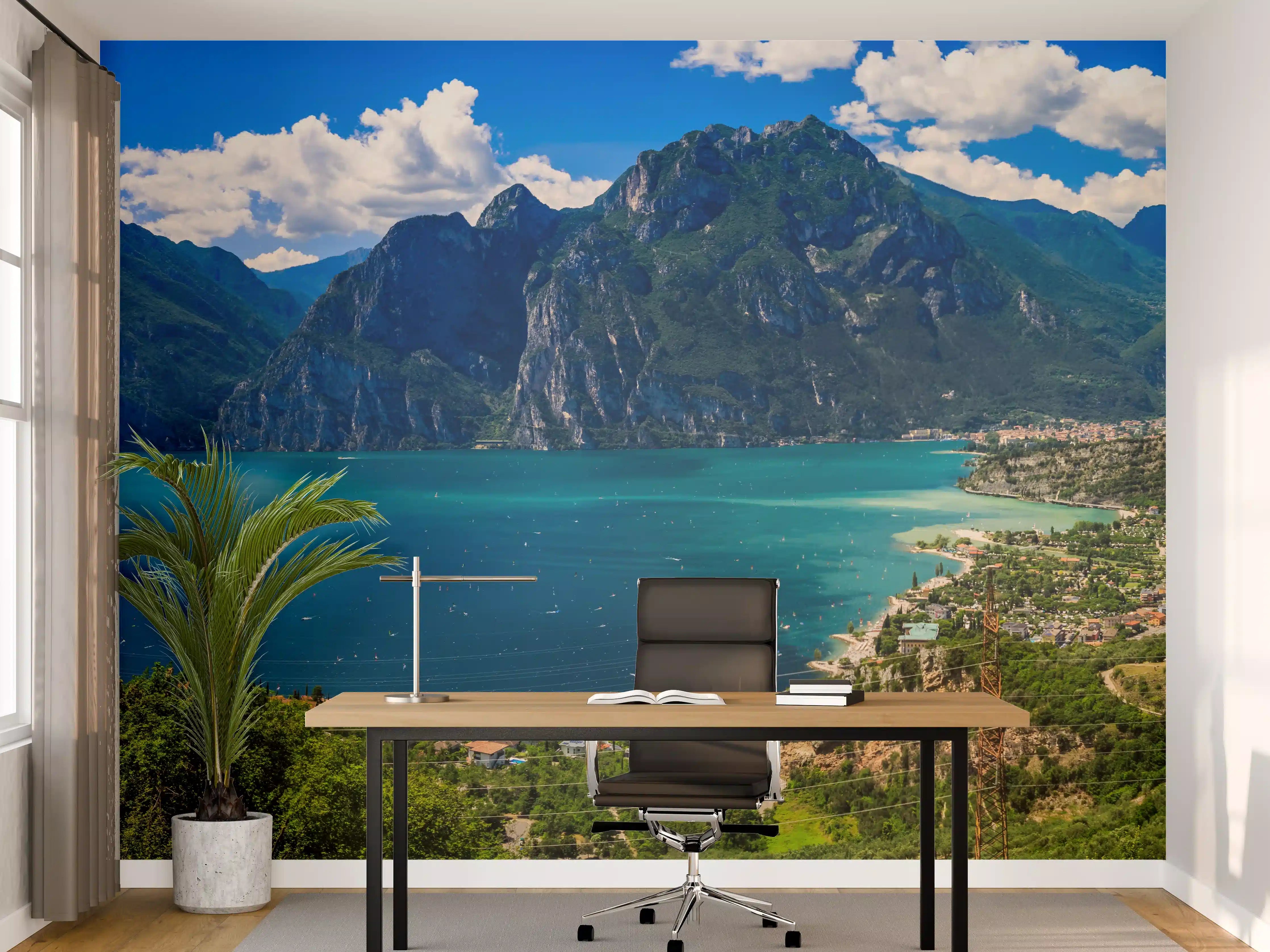 Büro Wandgestaltung - Gardasee Panorama in Blau und Grün
