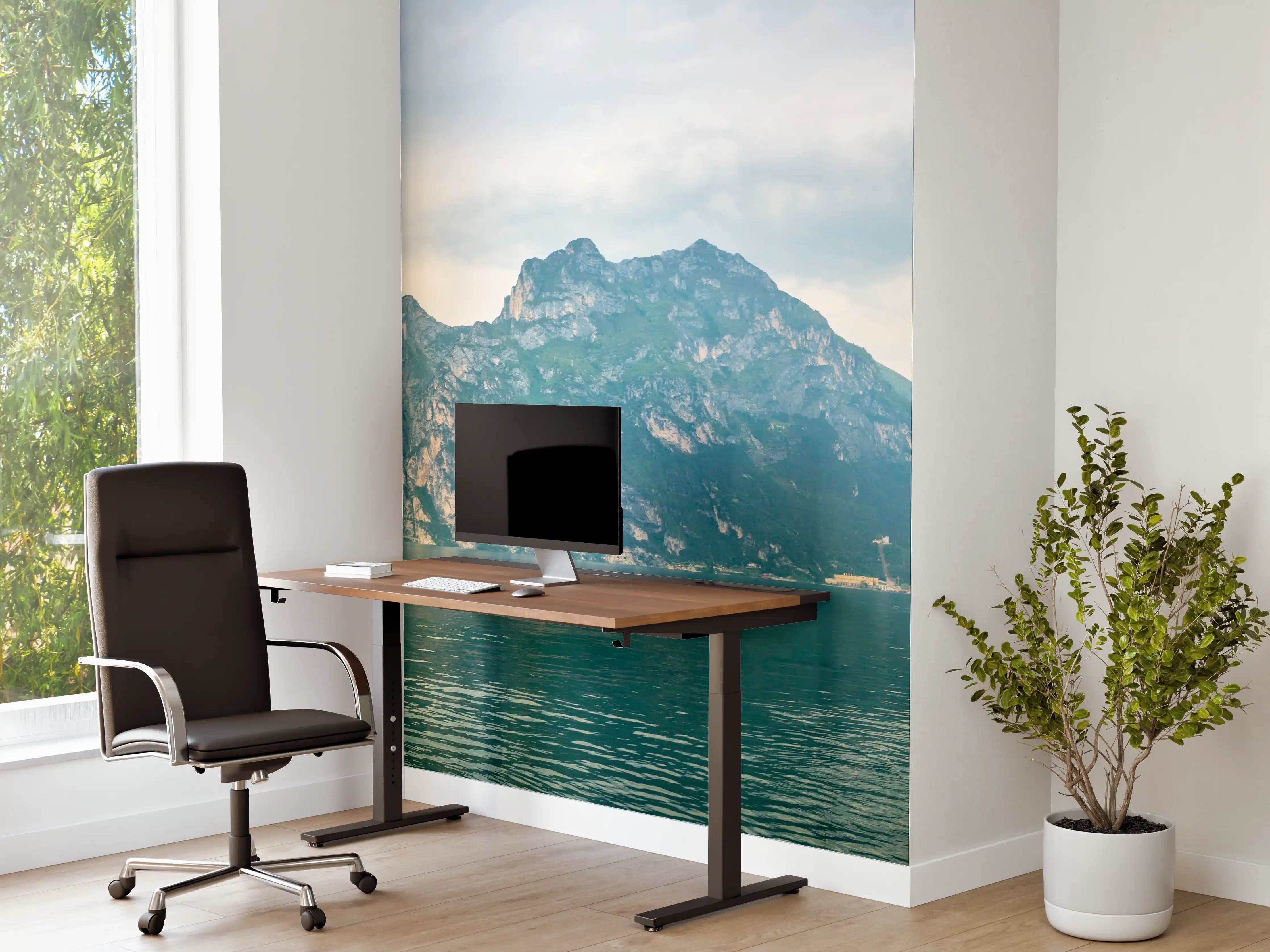 Büro Wandgestaltung - Gardasee im Farbenspiel von Himmel und Natur