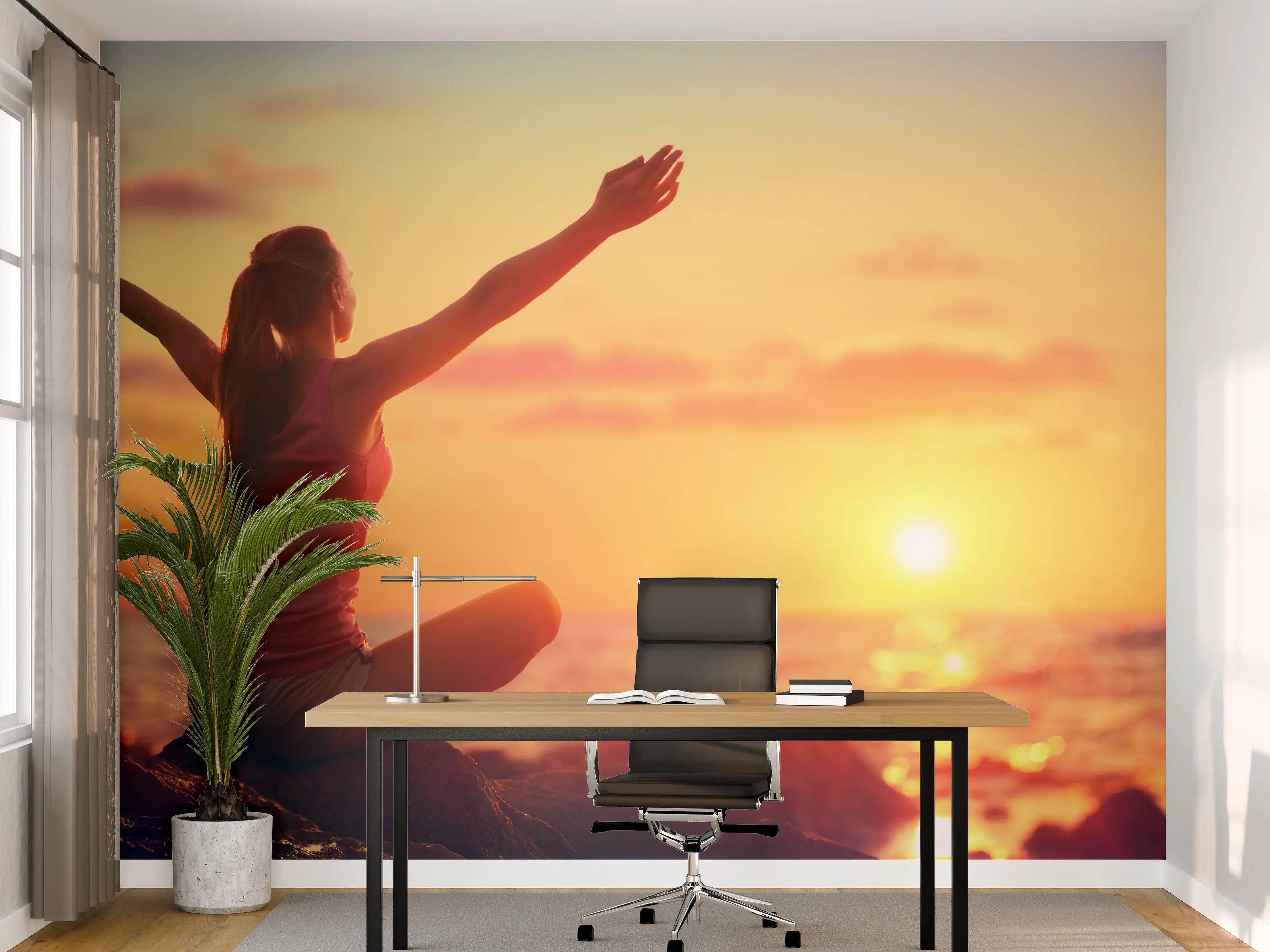 Büro Wandgestaltung - Glückliche Frau am Strand